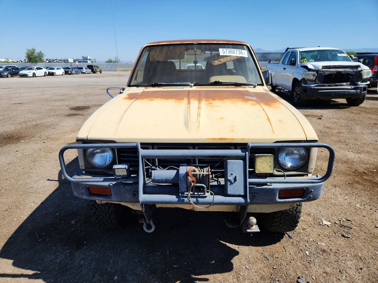 1980 Toyota 4wd Pick-up Beige vin: RN37032100