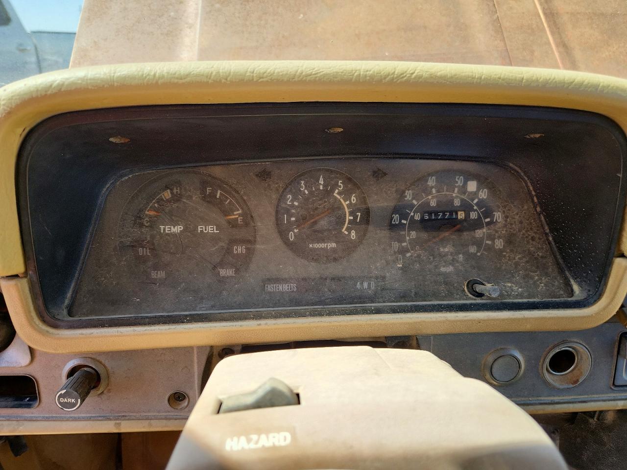 1980 Toyota 4wd Pick-up Beige vin: RN37032100