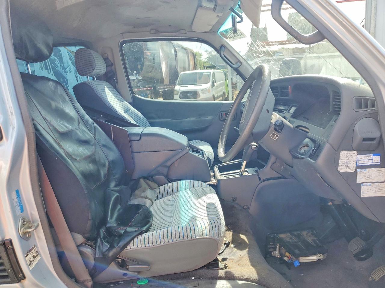 1993 Toyota Hi Ace Silver vin: RZH1010019213