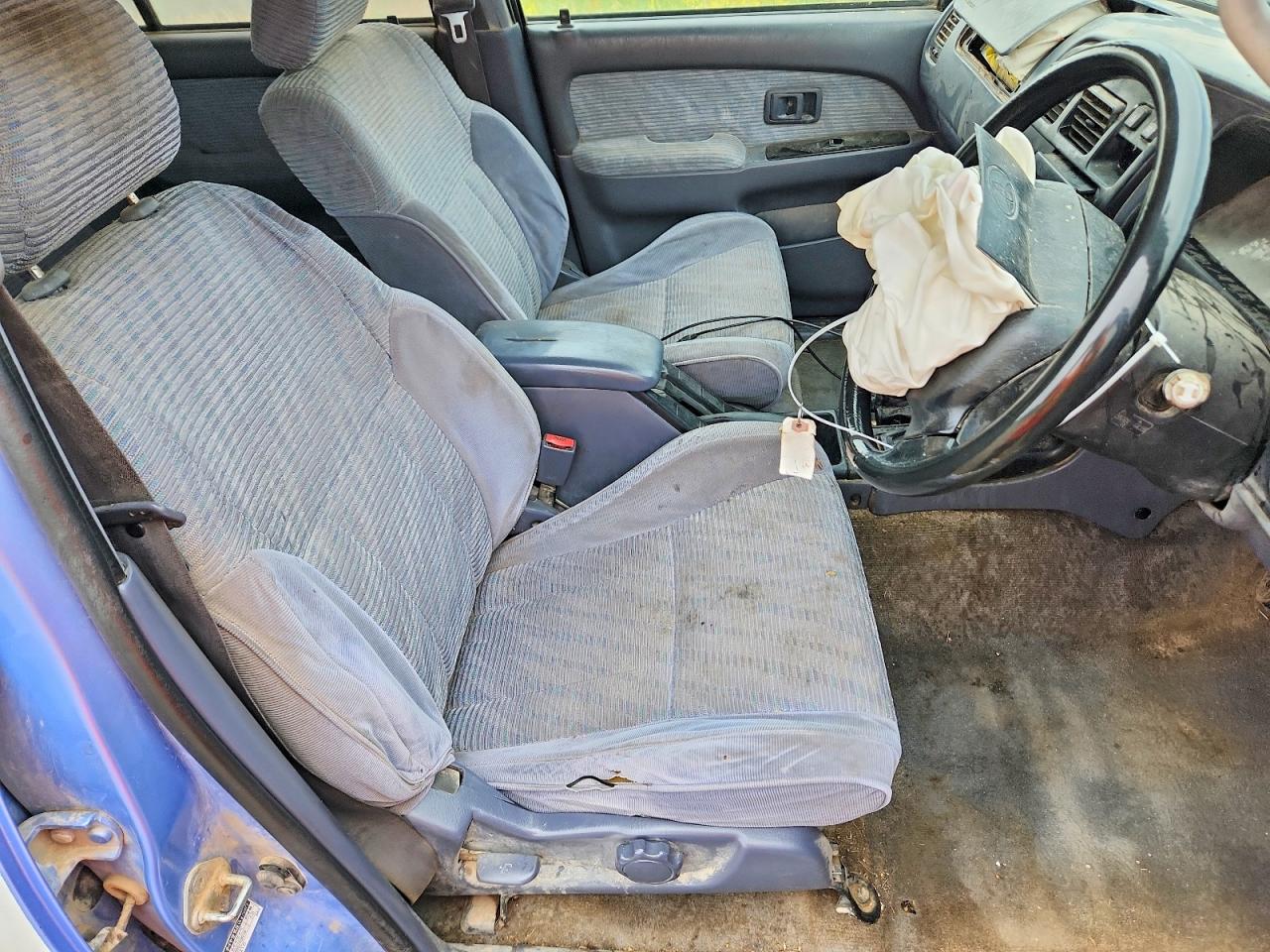 1996 Toyota Hilux Surf Blue vin: RZN1850004806