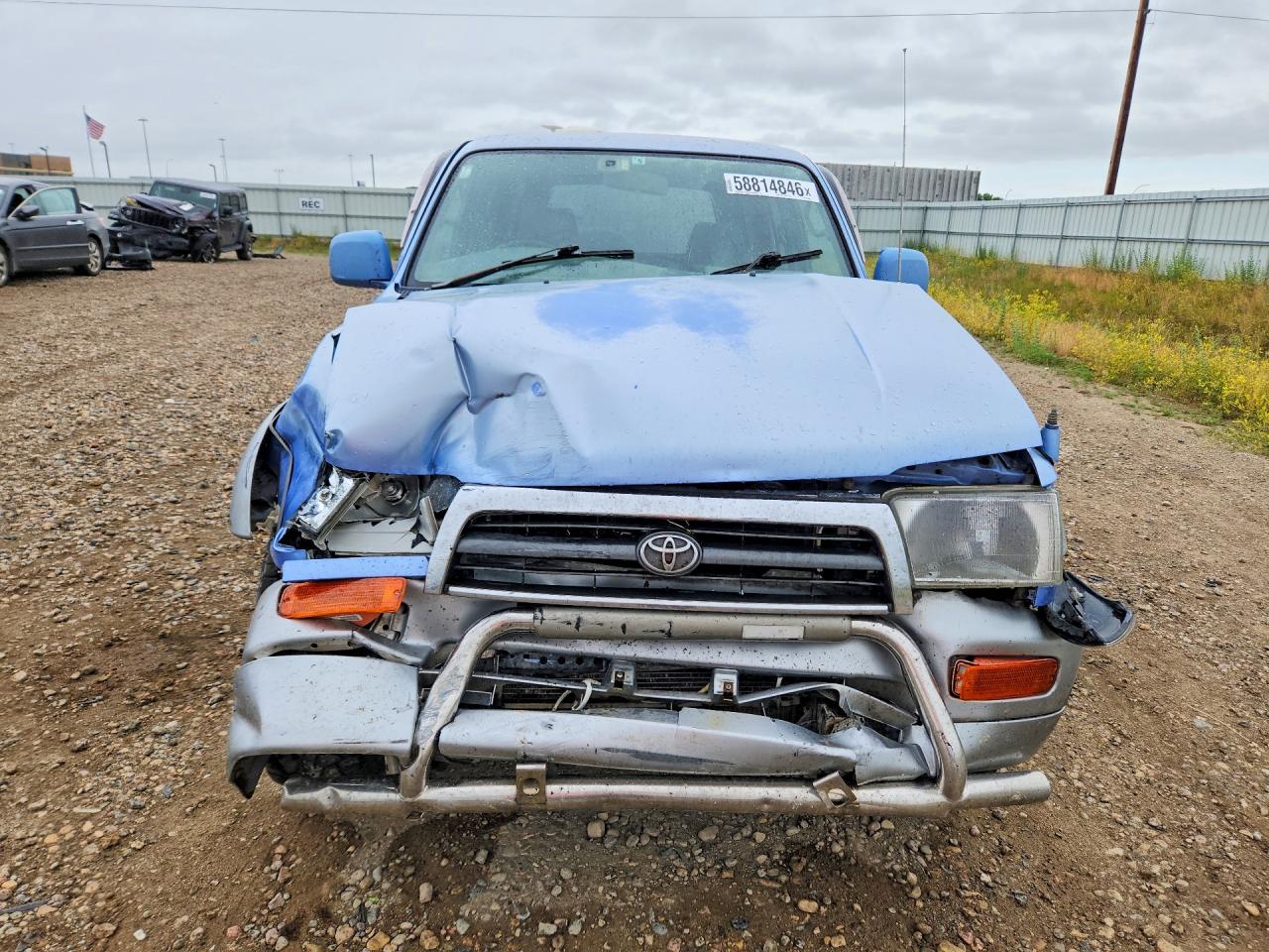1996 Toyota Hilux Surf Blue vin: RZN1850004806