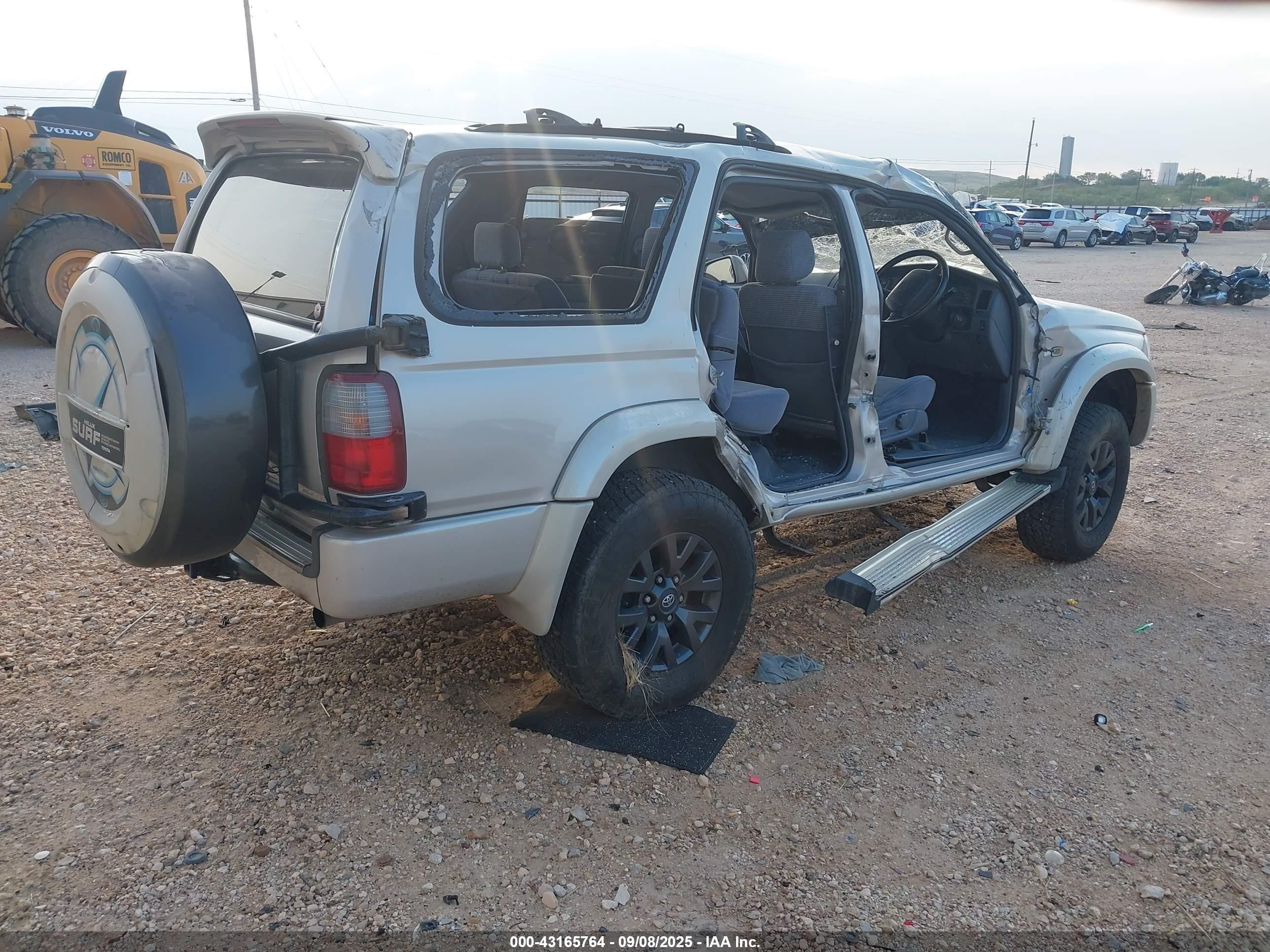 1996 Toyota 4runner   Серебряный vin: RZN1850009110    