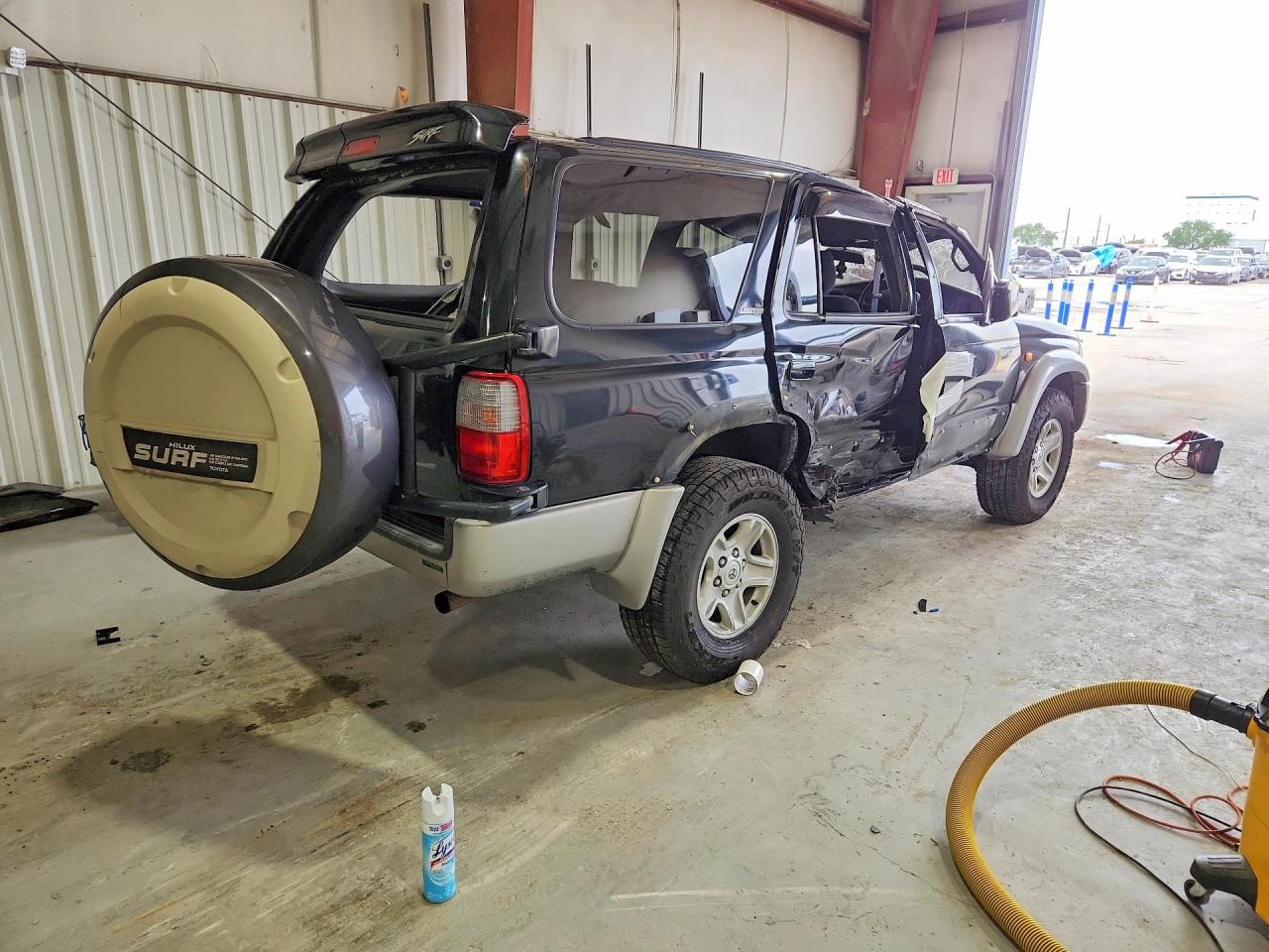 1997 Toyota Hilux Surf Charcoal vin: RZN1859005958