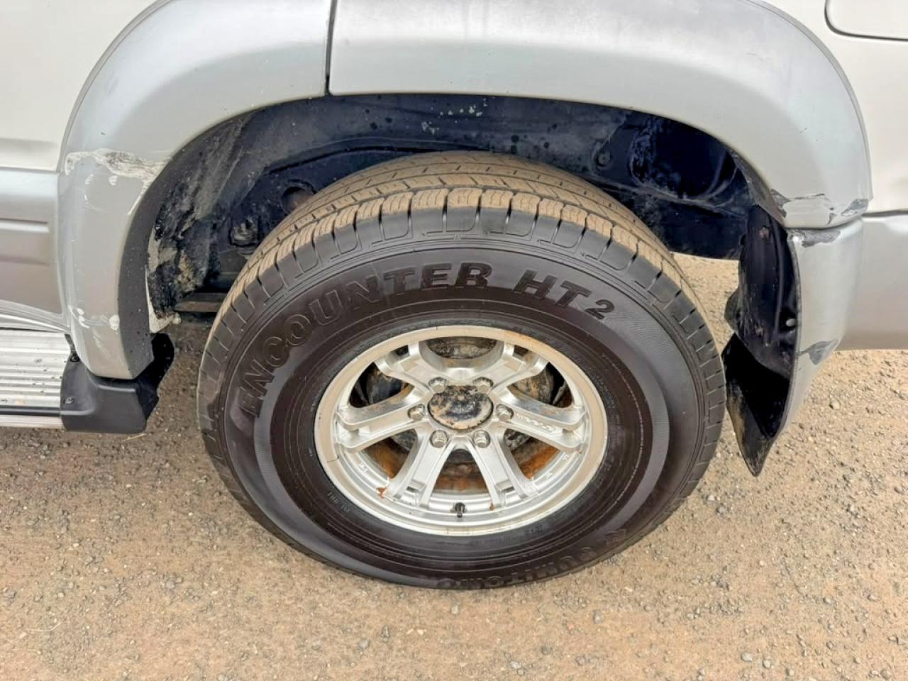 1998 Toyota Hilux Limited White vin: RZN1859012770