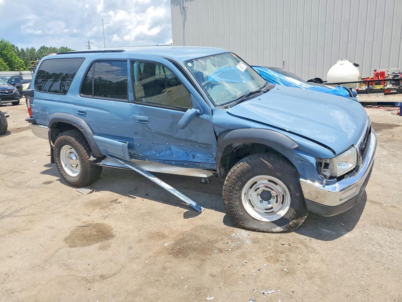 1998 Toyt Hiliux Blue vin: RZN1859017748