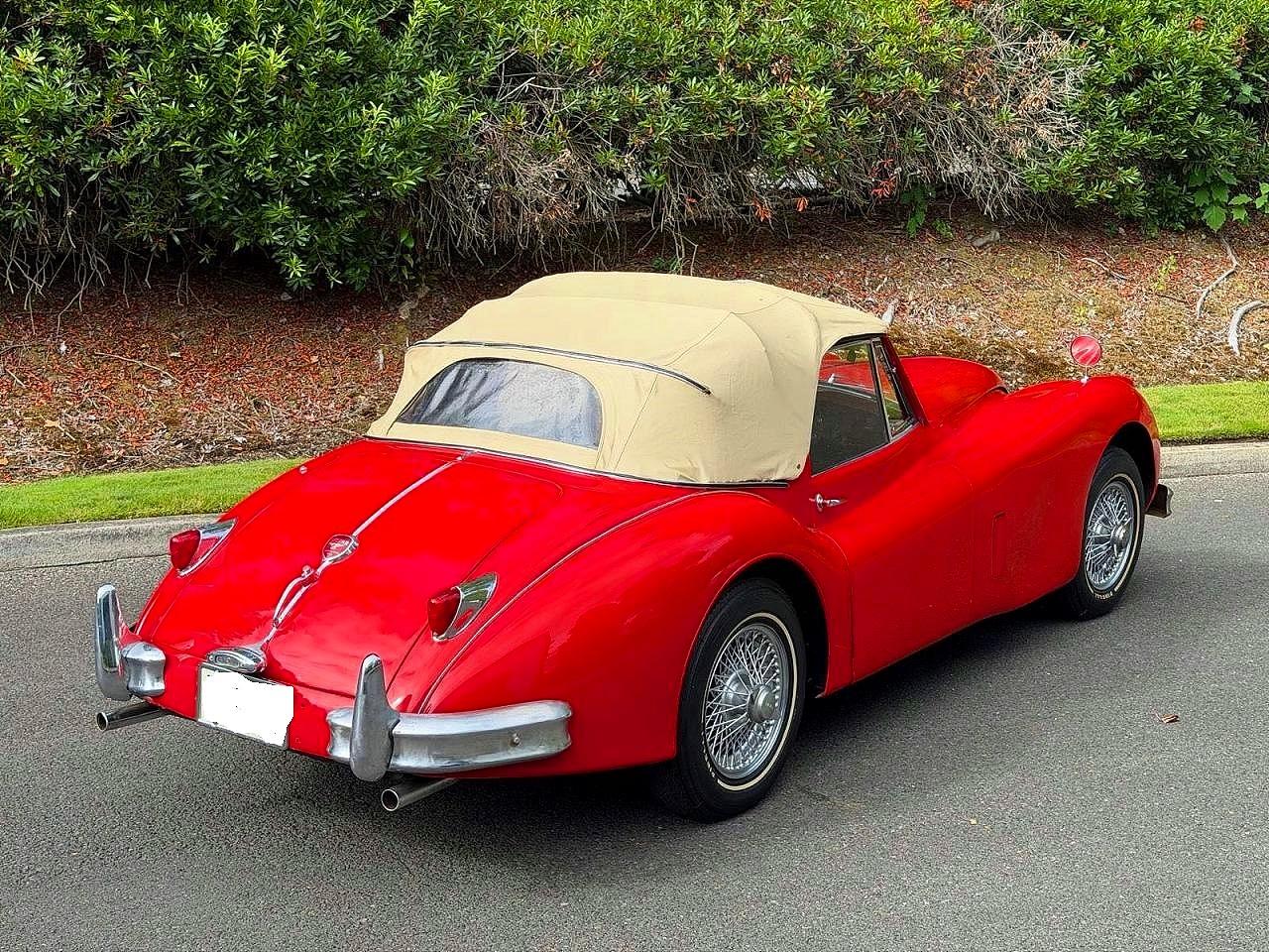 1956 Jaguar Xk140 4-speed Manual Transmission Red vin: S817586