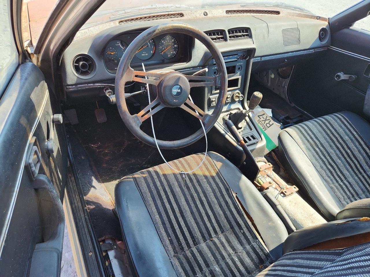 1979 Mazda Rx-7 Silver vin: SA22C519848