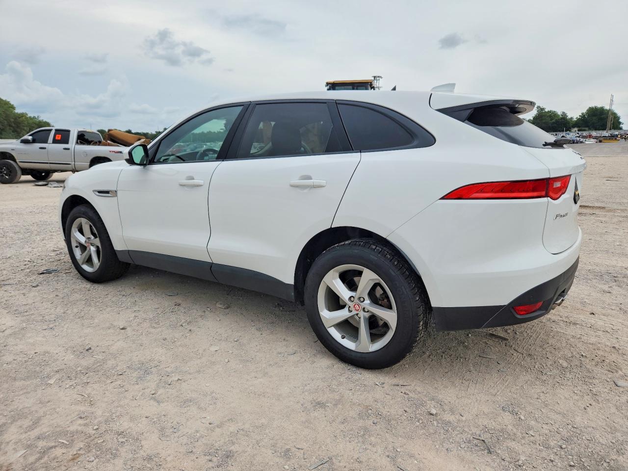 2017 Jaguar F-pace Premium White vin: SADCJ2BN0HA095278
