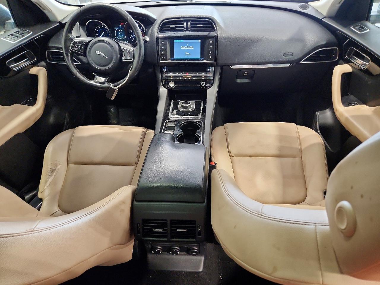 2017 Jaguar F-pace Premium White vin: SADCJ2BV1HA892882