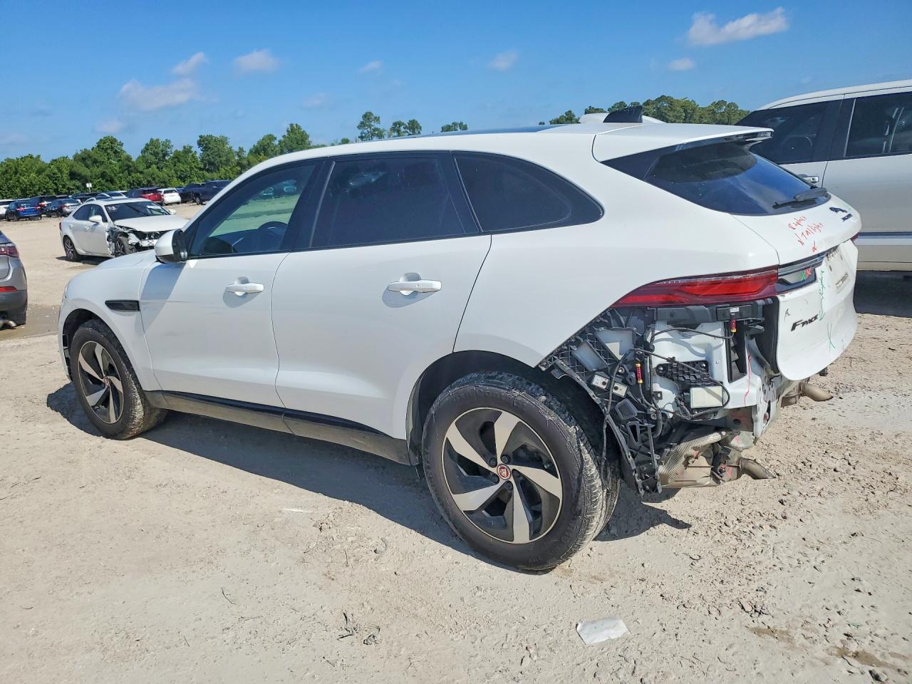 2022 Jaguar F-pace S White vin: SADCJ2EX6NA701109
