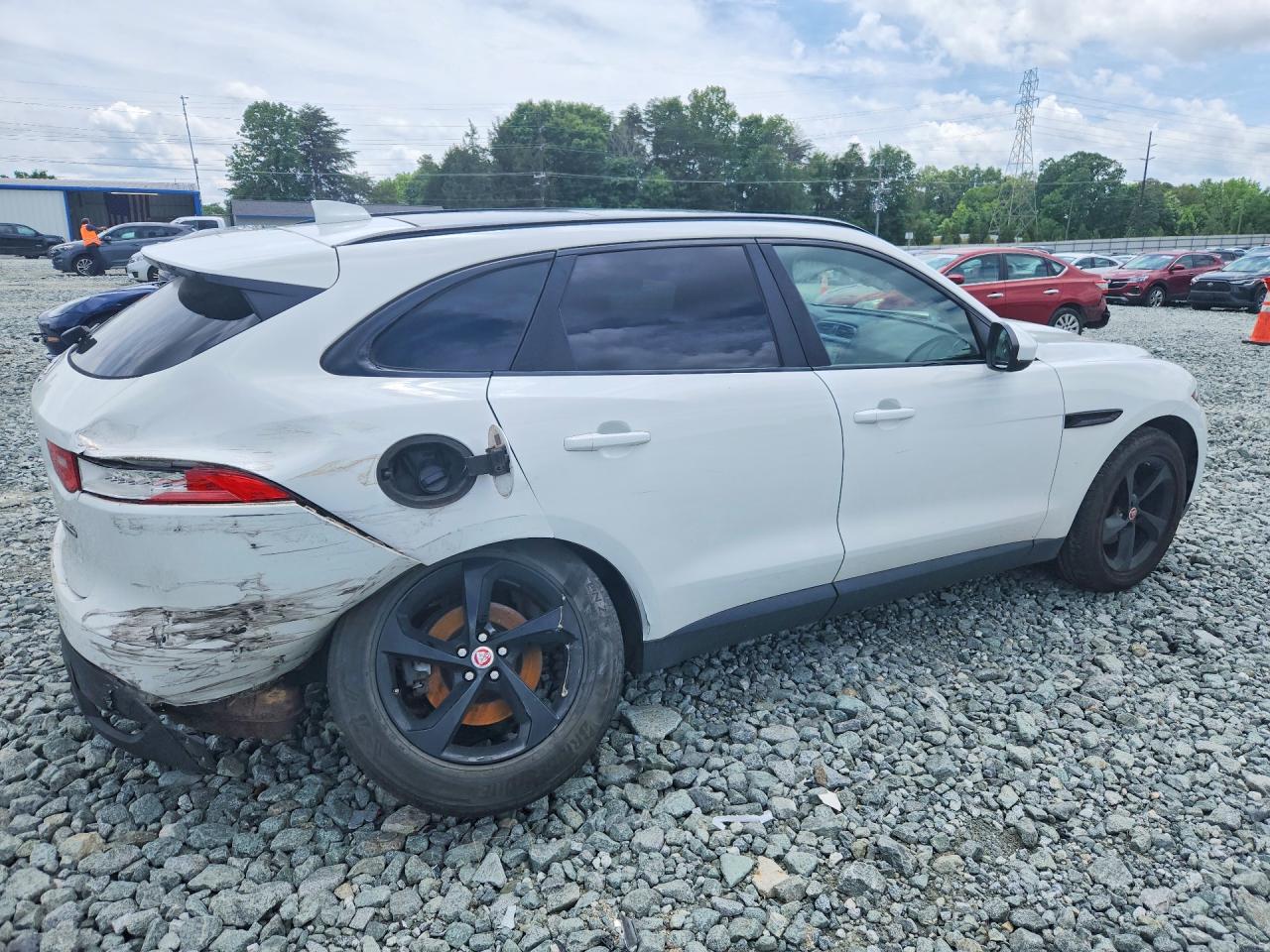 2018 Jaguar F-pace Premium White vin: SADCJ2FX3JA265778