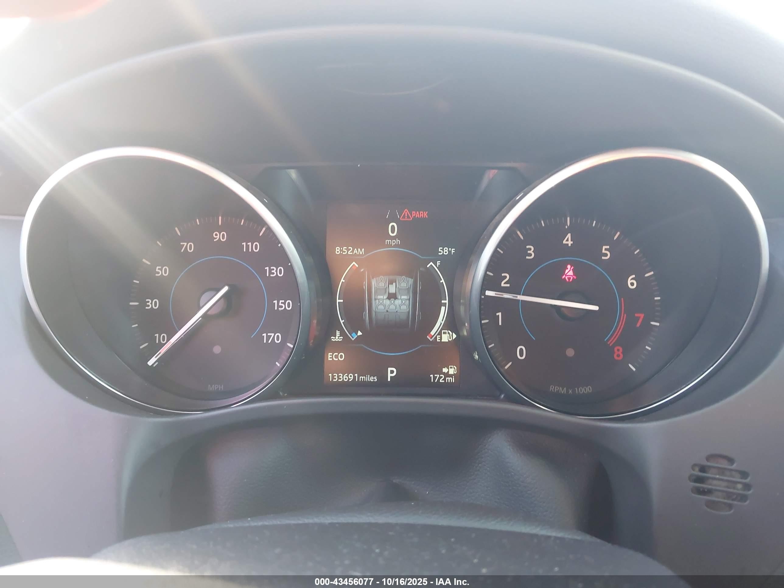 2018 Jaguar F-pace 25t Premium Black vin: SADCJ2FX5JA264714