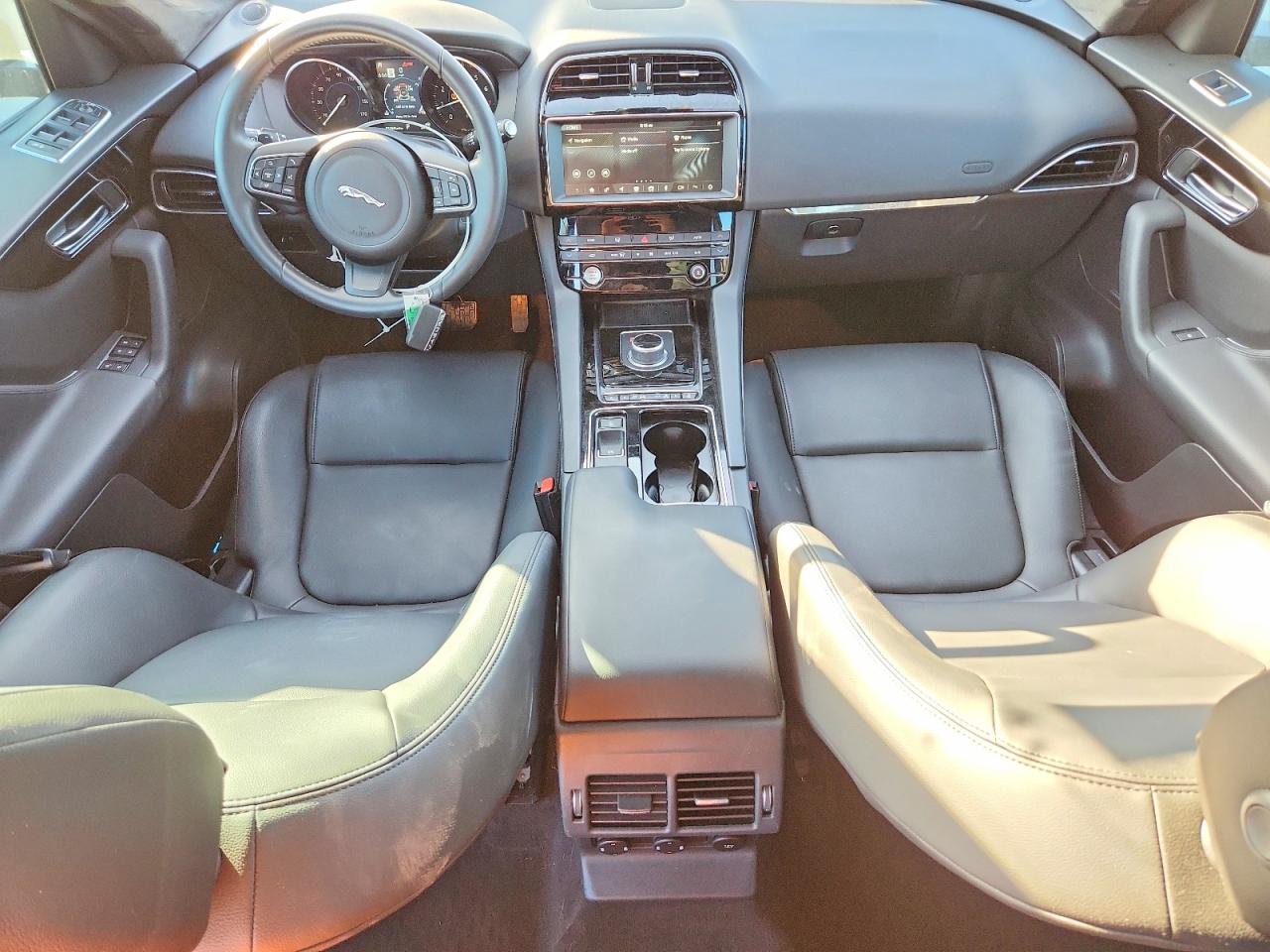2020 Jaguar F-pace Premium Black vin: SADCJ2FX7LA661926