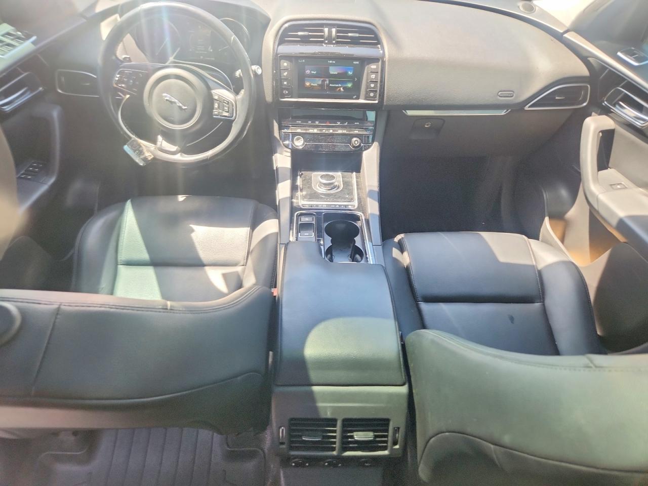 2018 Jaguar F-pace Черный vin: SADCJ2GX6JA204049