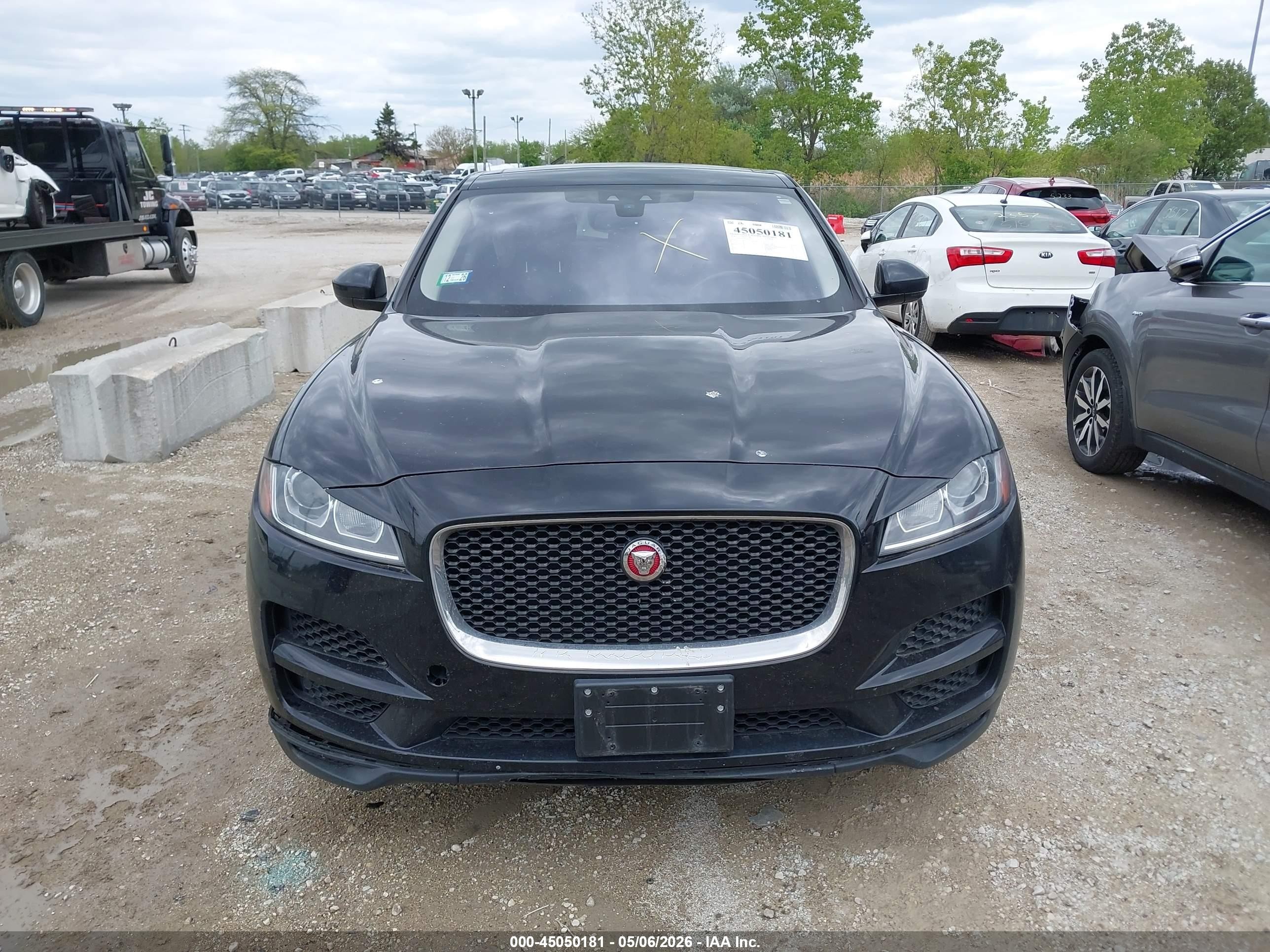 2018 Jaguar F-pace 30t Premium Черный vin: SADCJ2GX6JA235253