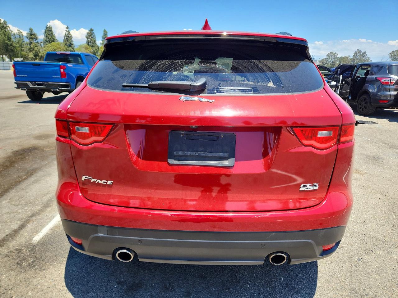 2017 Jaguar F-pace Prestige Red vin: SADCK2BV1HA894760