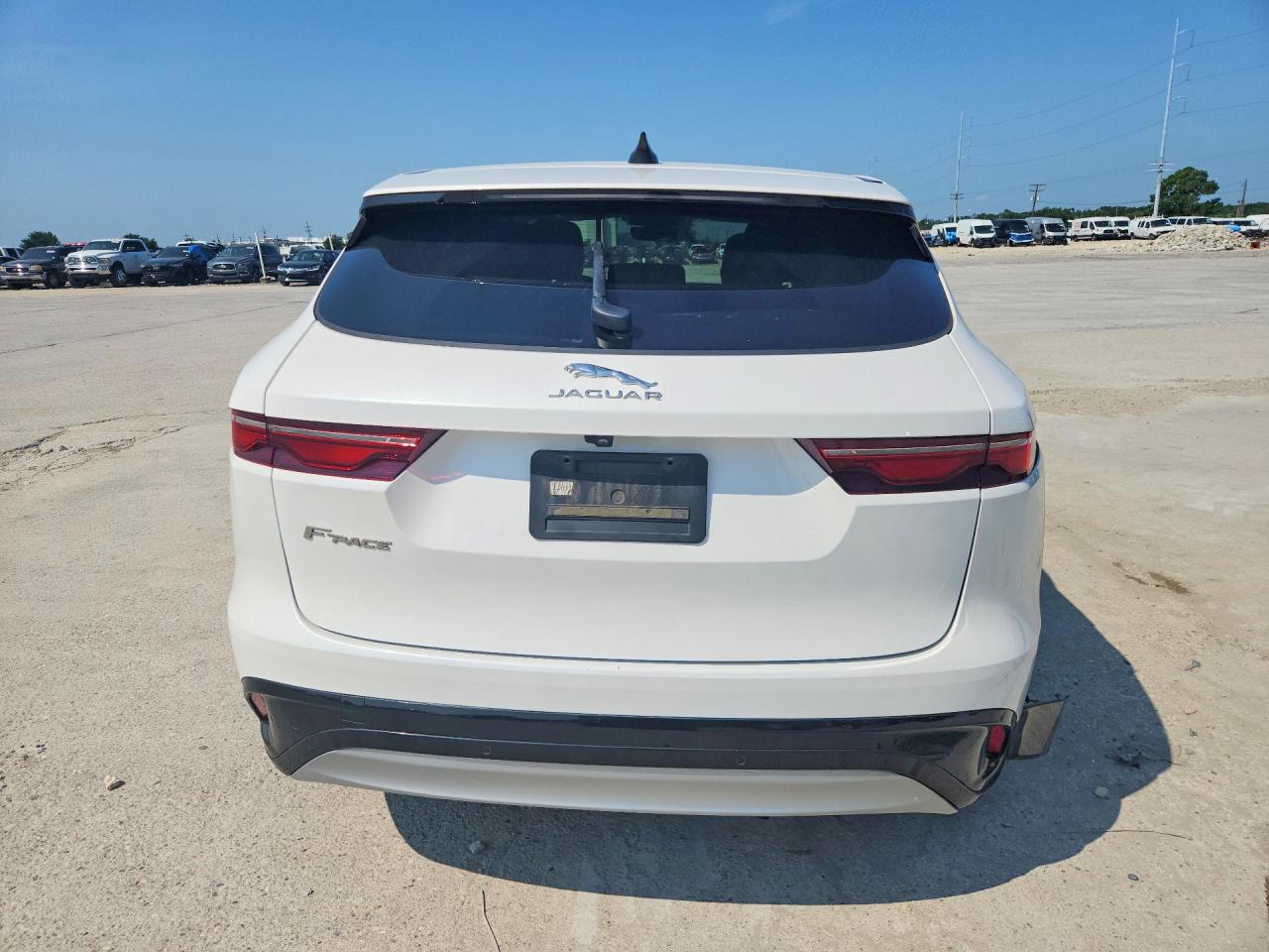 2023 Jaguar F-pace White vin: SADCK2EX3PA708969