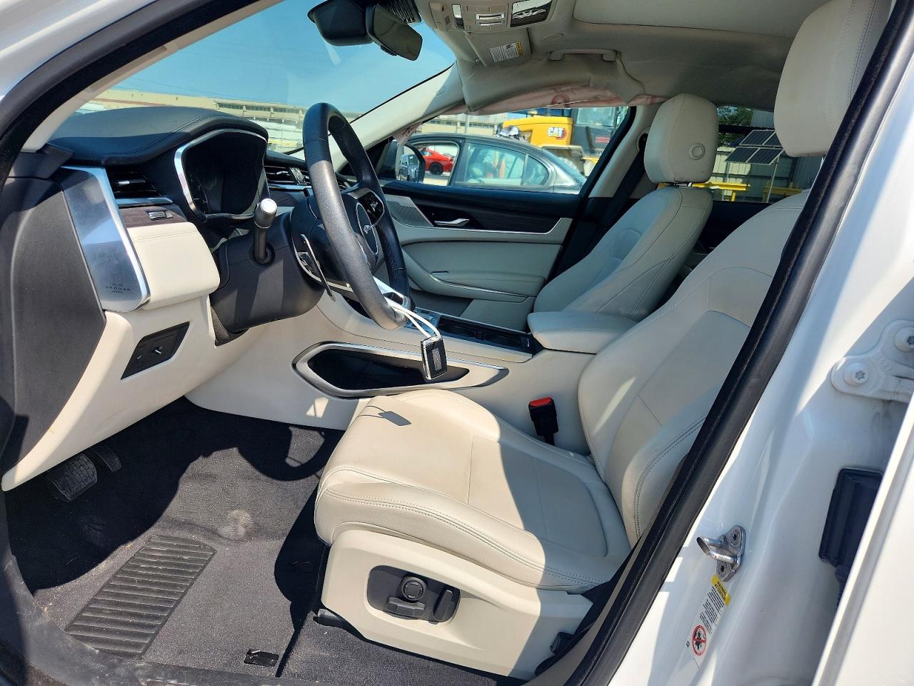 2023 Jaguar F-pace White vin: SADCK2EX3PA708969