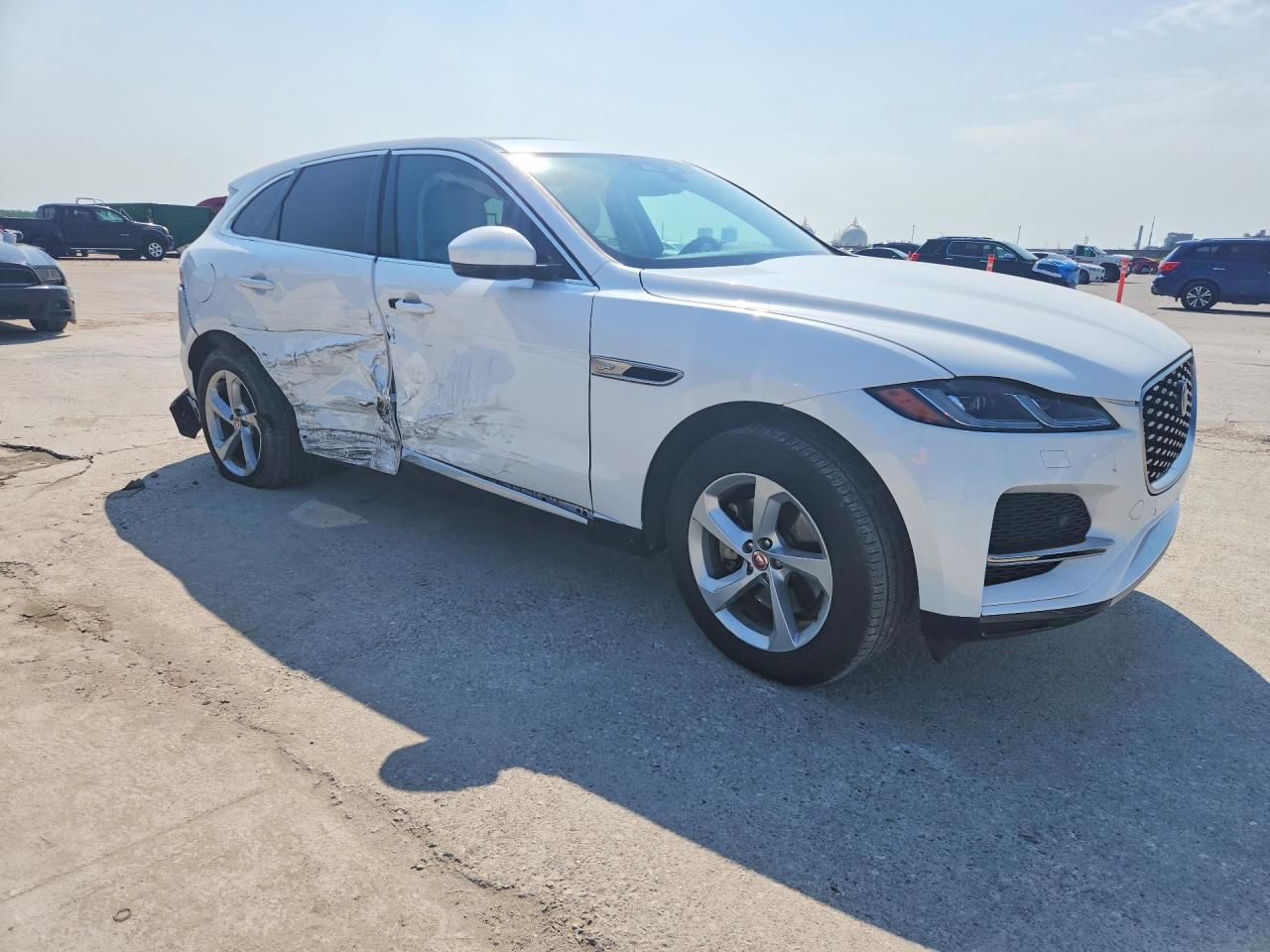 2023 Jaguar F-pace White vin: SADCK2EX3PA708969