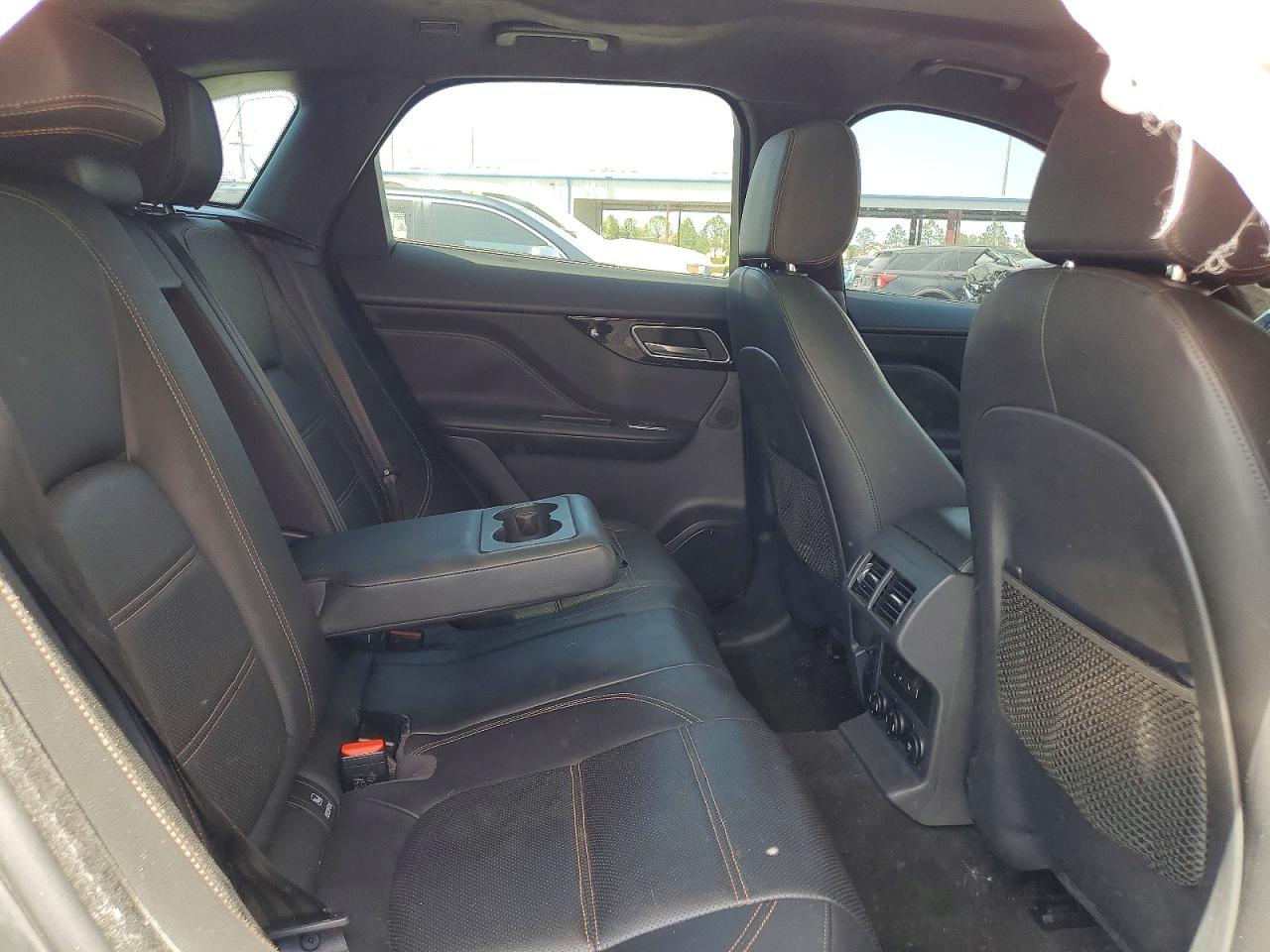 2019 Jaguar F-pace Prestige Черный vin: SADCK2FX7KA608073
