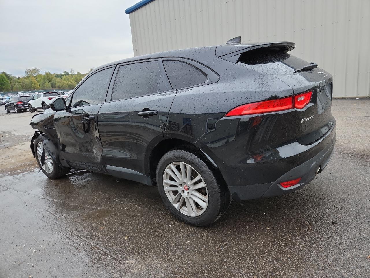 2020 Jaguar F-pace Prestige Black vin: SADCK2FX8LA626860