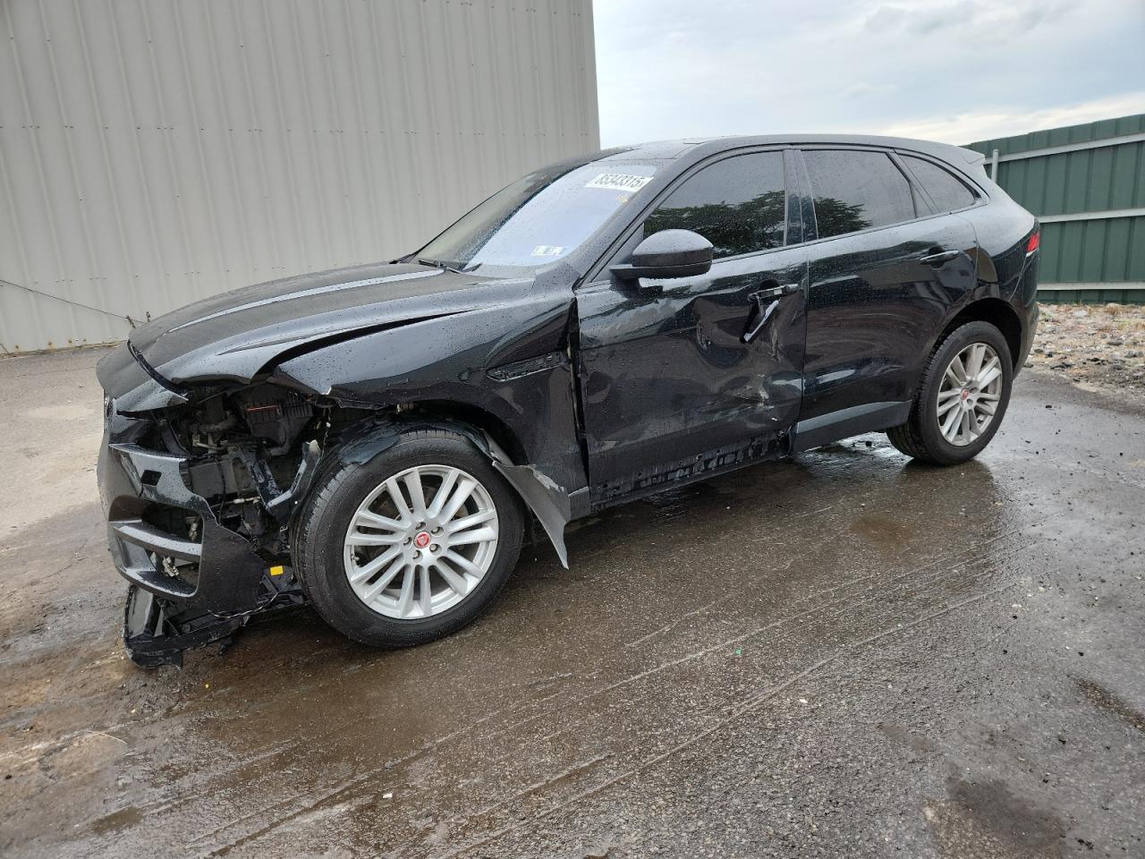 2020 Jaguar F-pace Prestige Black vin: SADCK2FX8LA626860