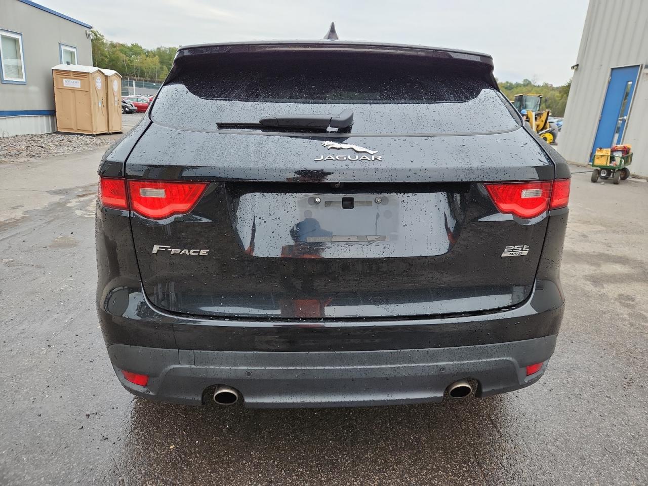 2020 Jaguar F-pace Prestige Black vin: SADCK2FX8LA626860