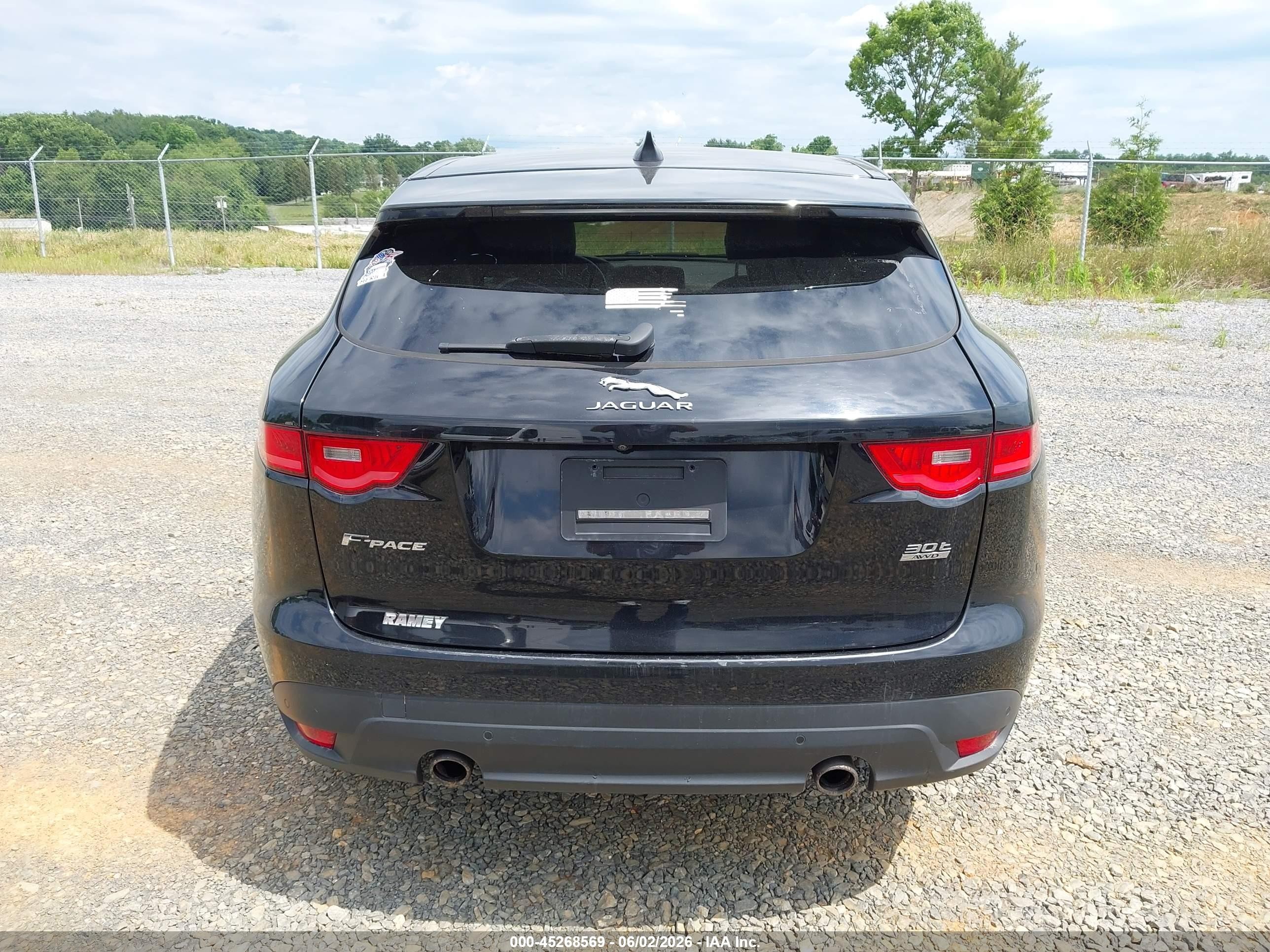 2020 Jaguar F-pace 30t Prestige Black vin: SADCK2GX4LA635683