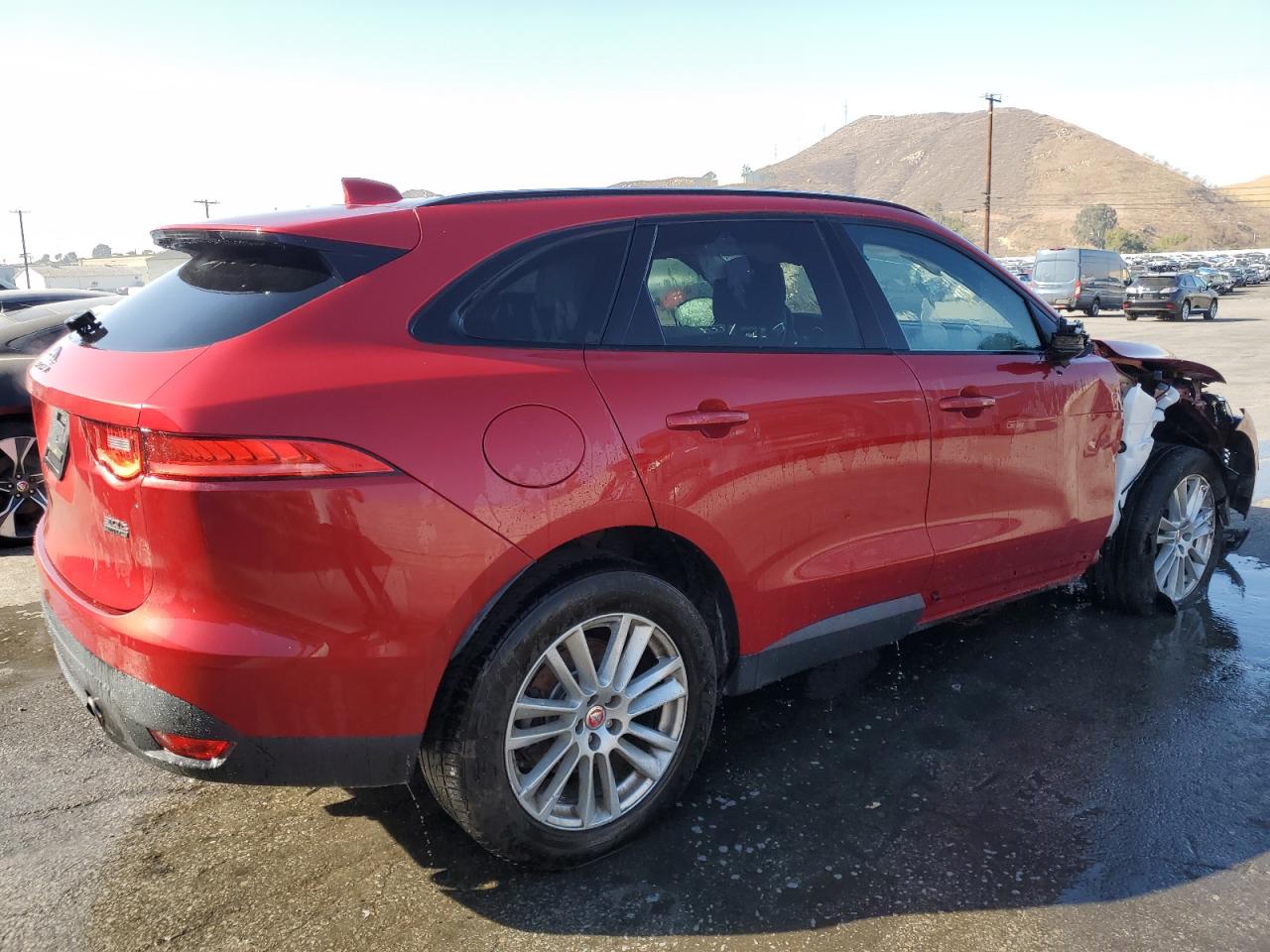 2018 Jaguar F-pace Prestige Красный vin: SADCK2GX6JA281307