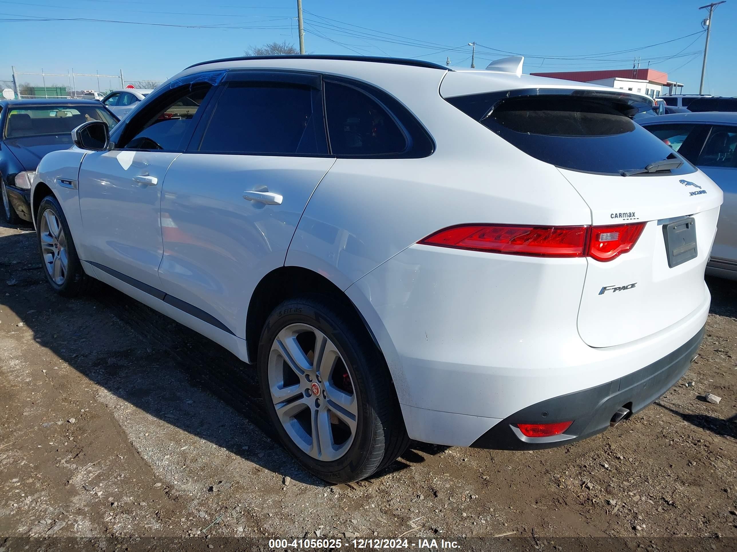 2019 Jaguar F-pace 25t R-sport Белый vin: SADCL2FX2KA392145