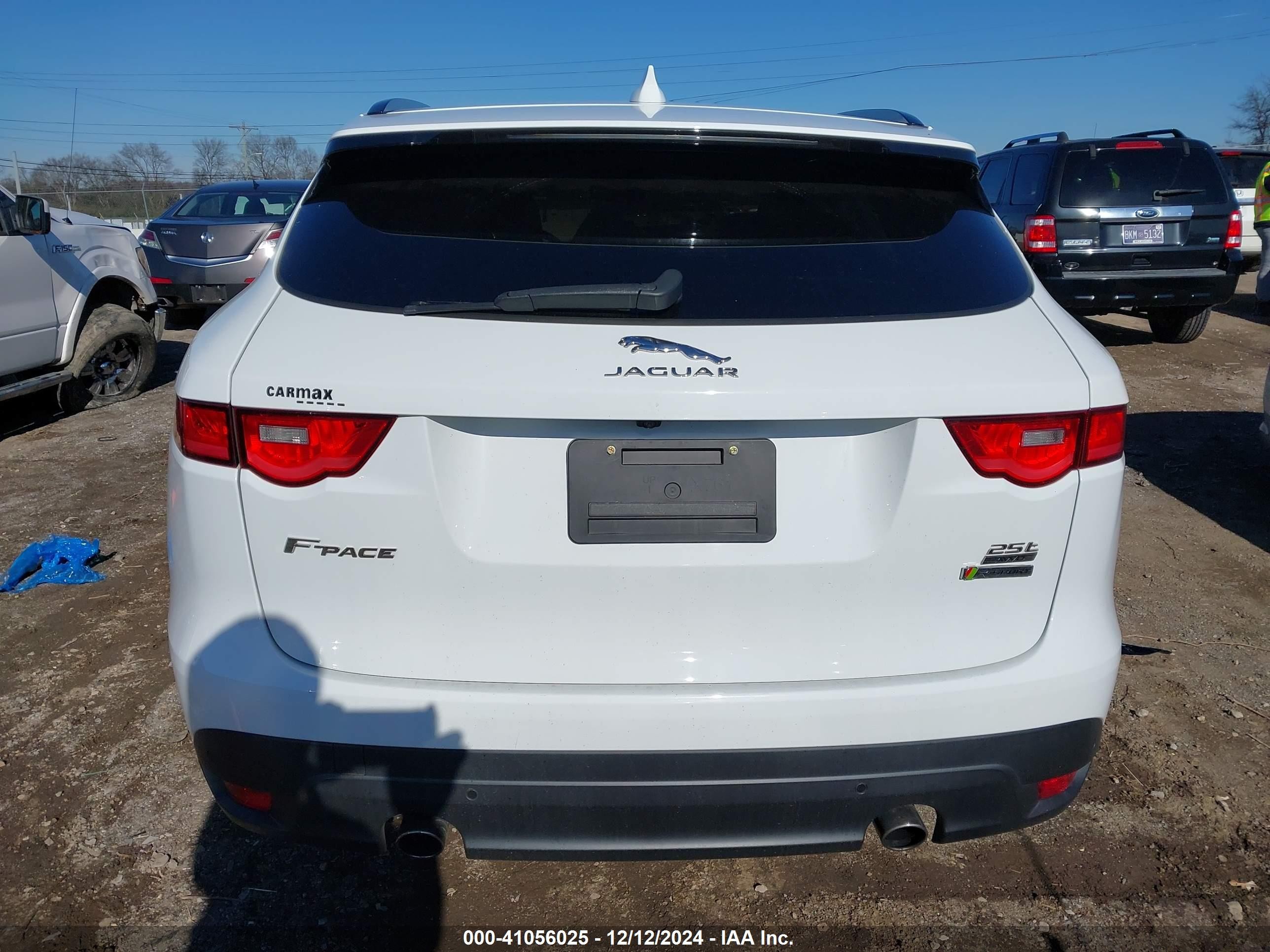 2019 Jaguar F-pace 25t R-sport Белый vin: SADCL2FX2KA392145