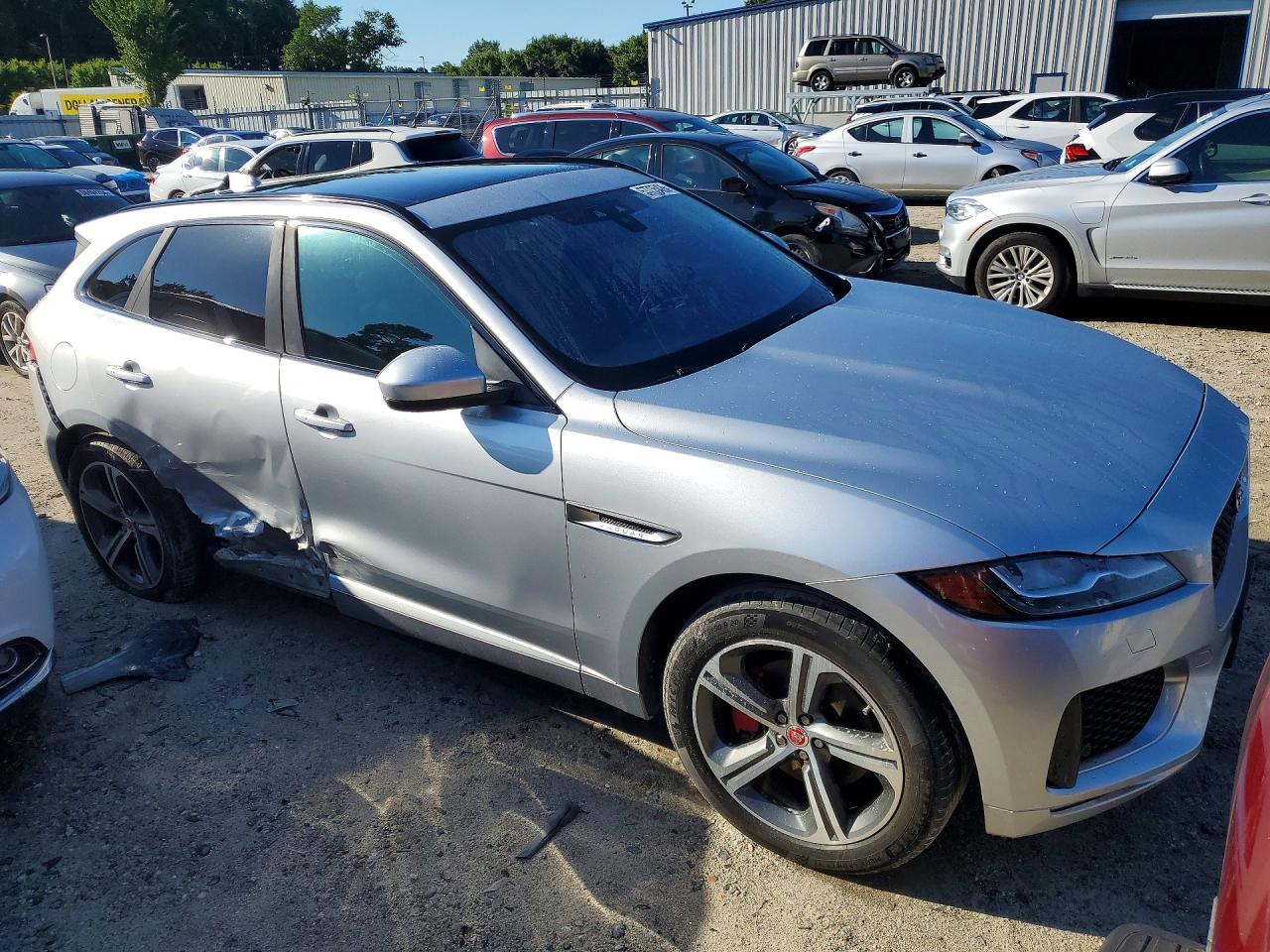 2017 Jaguar F-pace S Серебряный vin: SADCM2BV6HA065029