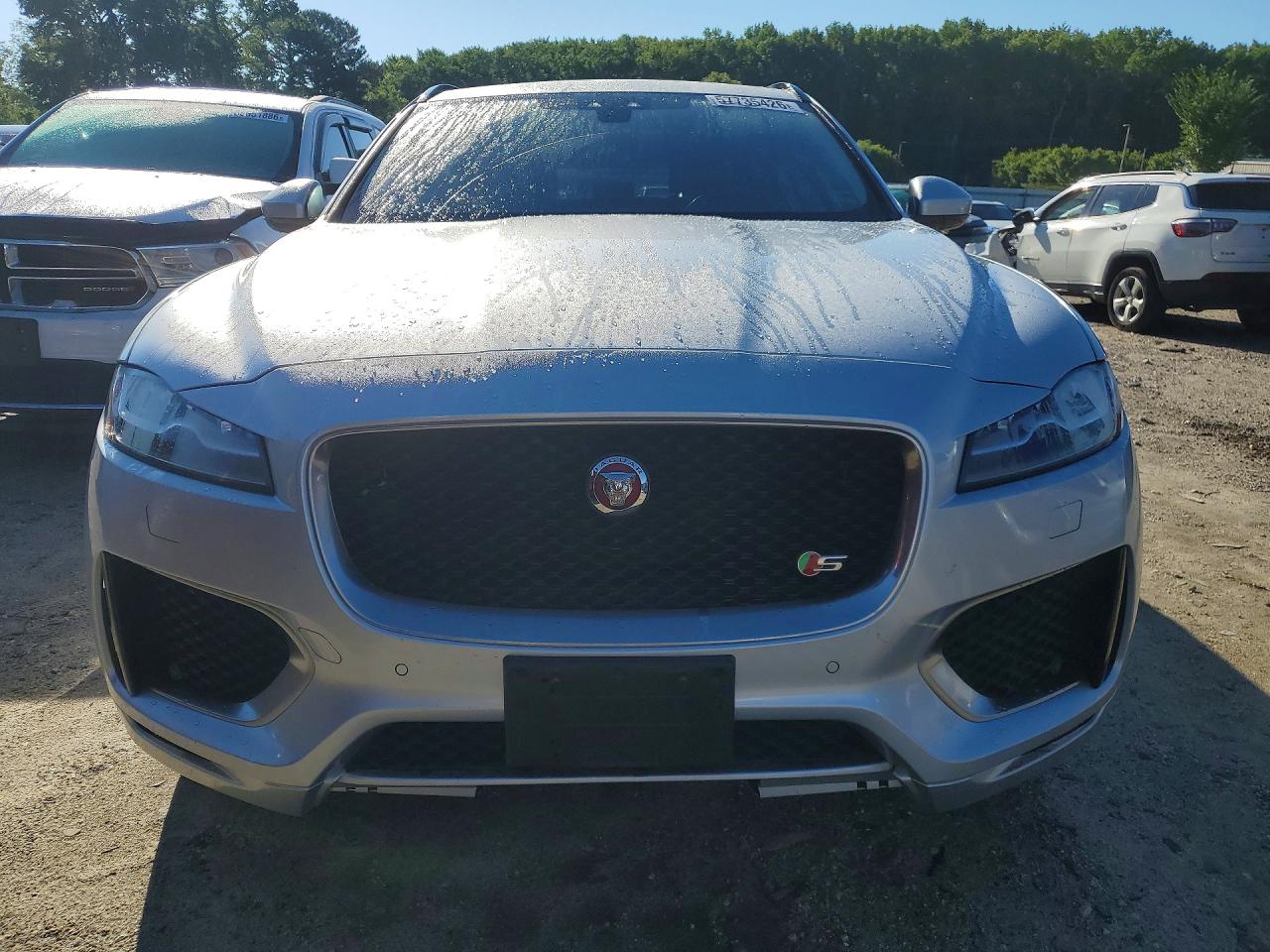 2017 Jaguar F-pace S Серебряный vin: SADCM2BV6HA065029
