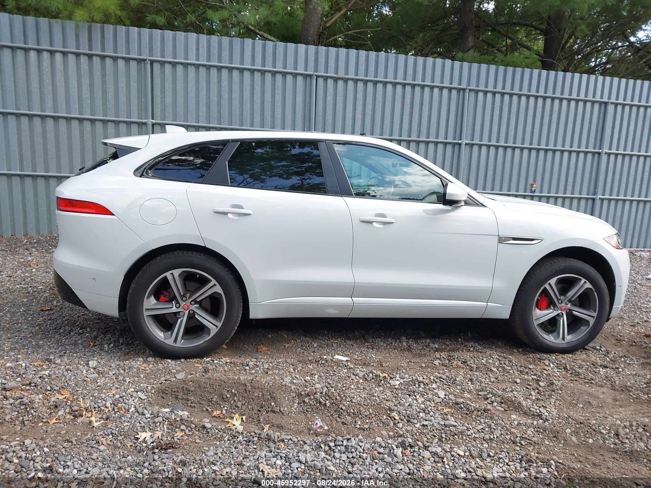 2017 Jaguar F-pace S White vin: SADCM2BV9HA079507