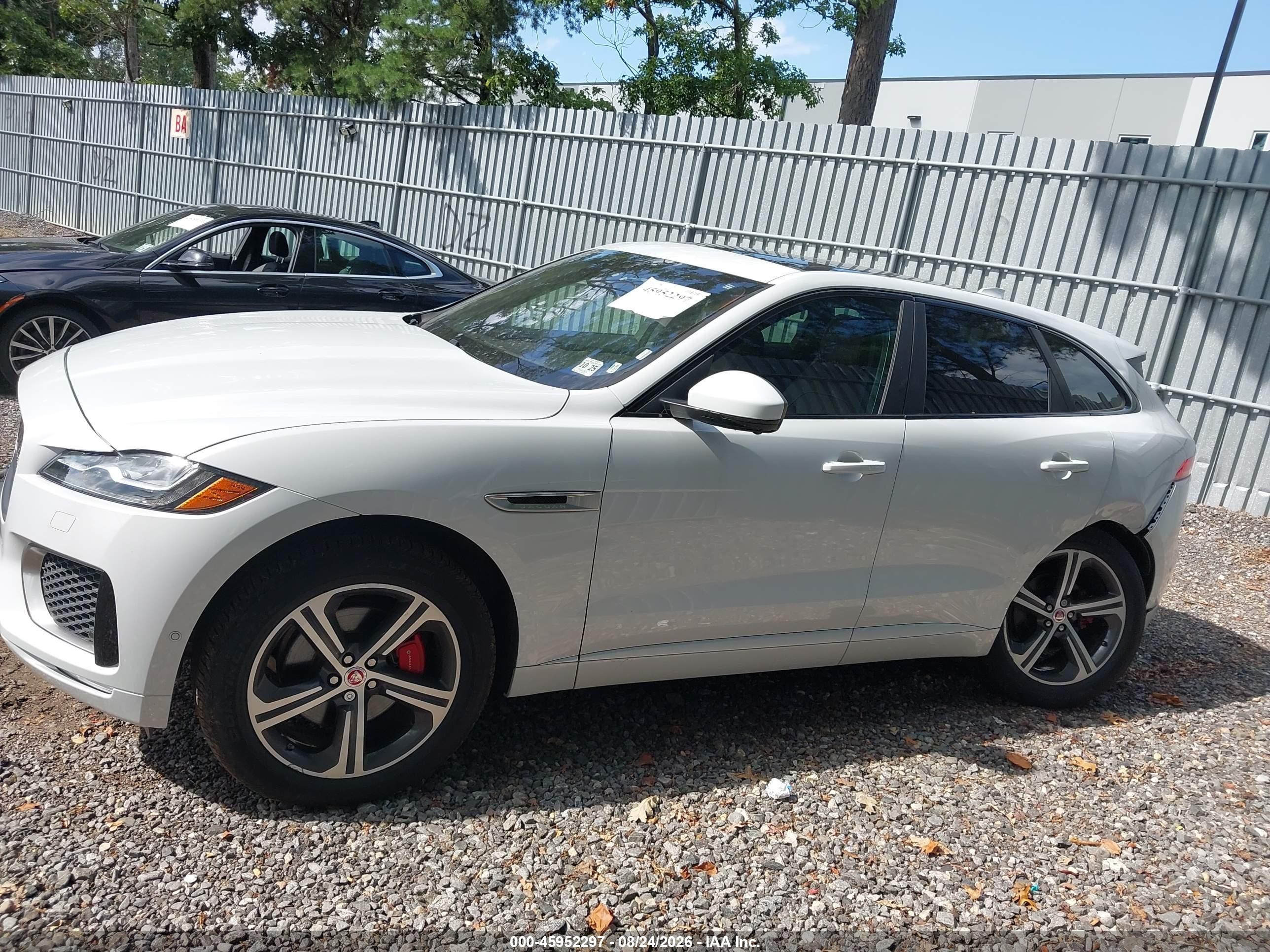 2017 Jaguar F-pace S White vin: SADCM2BV9HA079507
