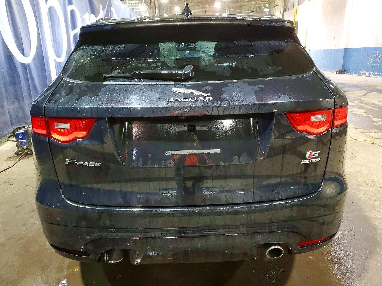 2017 Jaguar F-pace S Black vin: SADCM2BVXHA088233