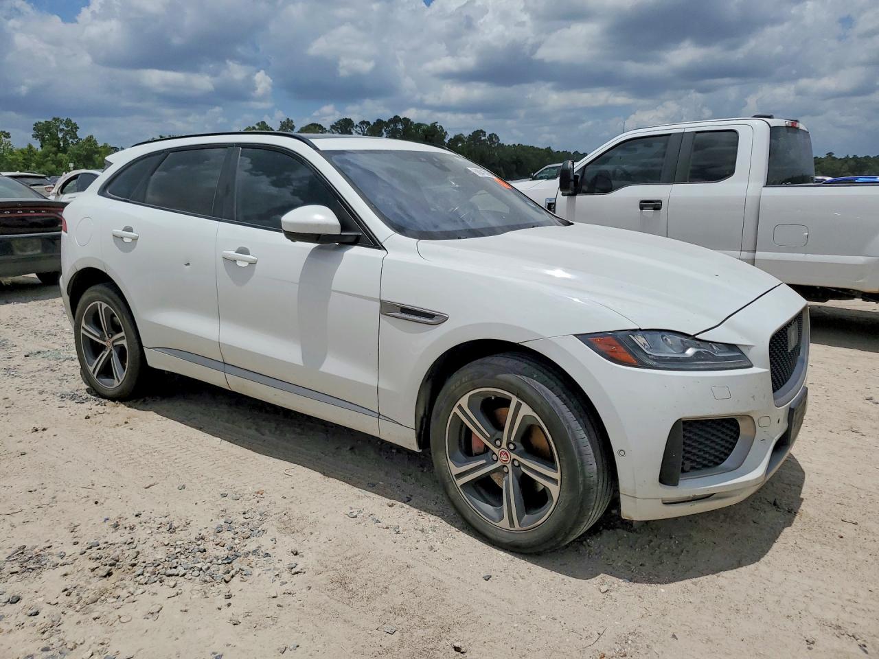2018 Jaguar F-pace S White vin: SADCM2FVXJA324234