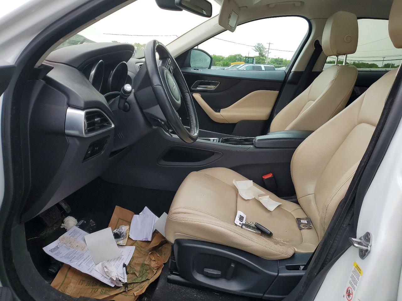 2017 Jaguar F-pace White vin: SADCS2BN7HA089703