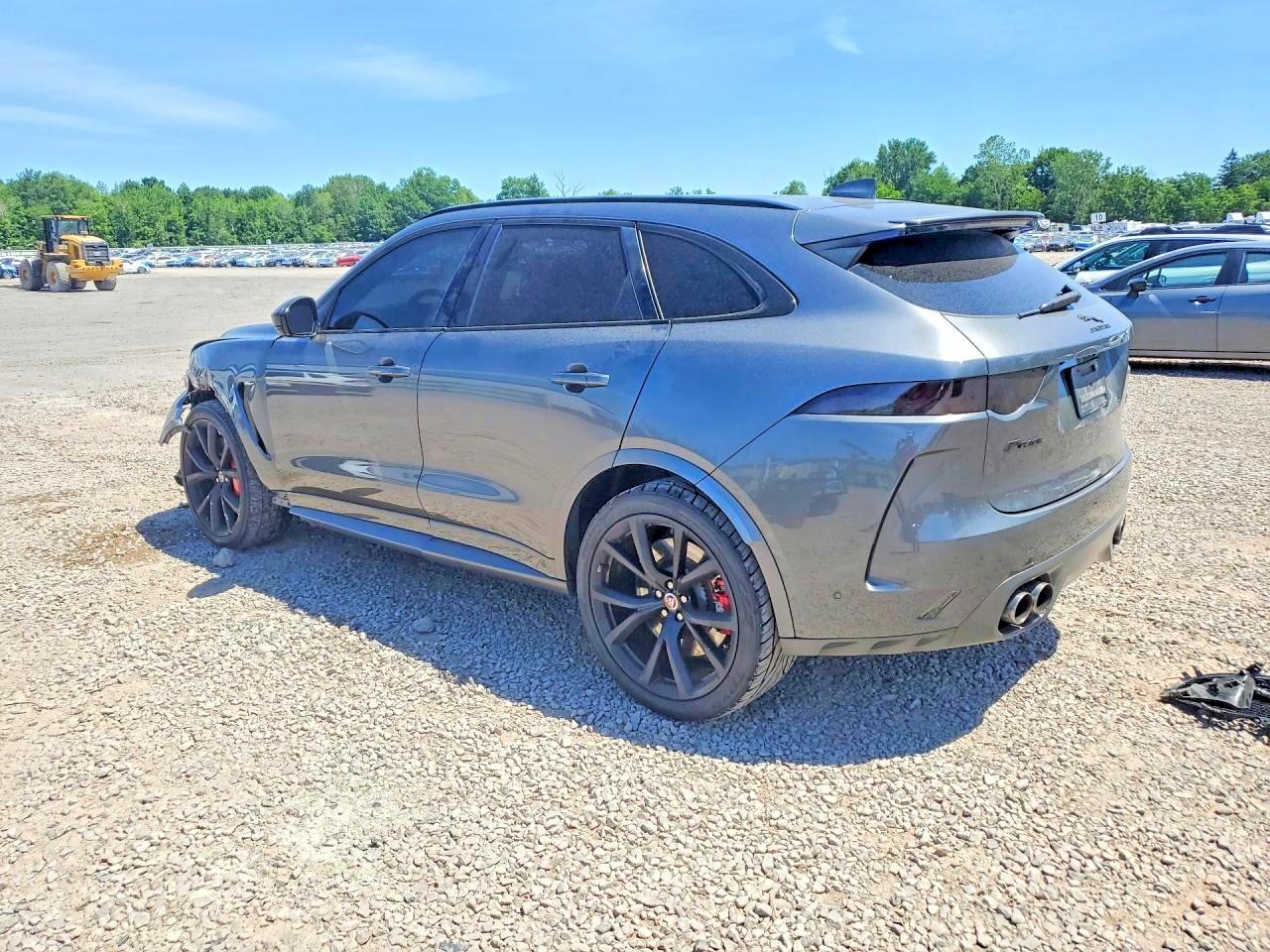 2019 Jaguar F-pace Svr Gray vin: SADCZ2EE1KA606881