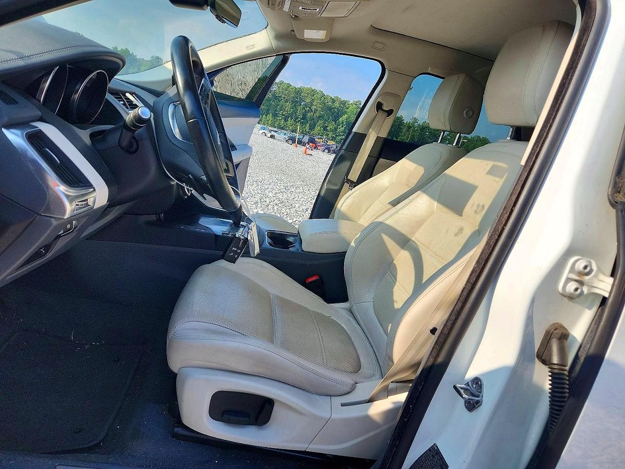 2019 Jaguar E-pace S White vin: SADFJ2FX8K1Z35095