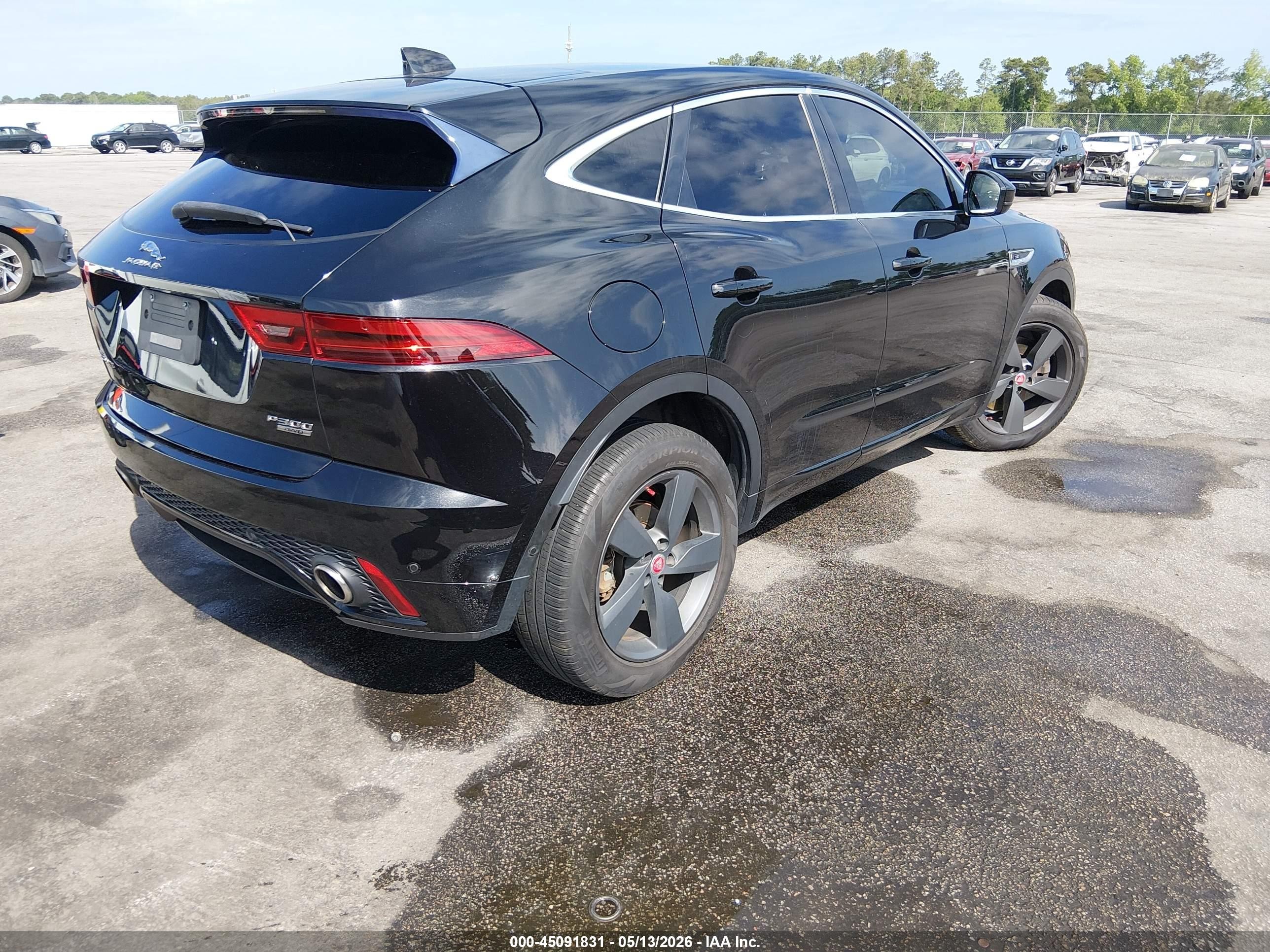 2018 Jaguar E-pace R-dynamic Se Черный vin: SADFL2GX1J1Z31414