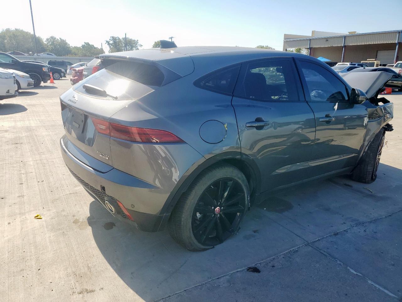 2020 Jaguar E-pace Se Gray vin: SADFP2FX1L1014322