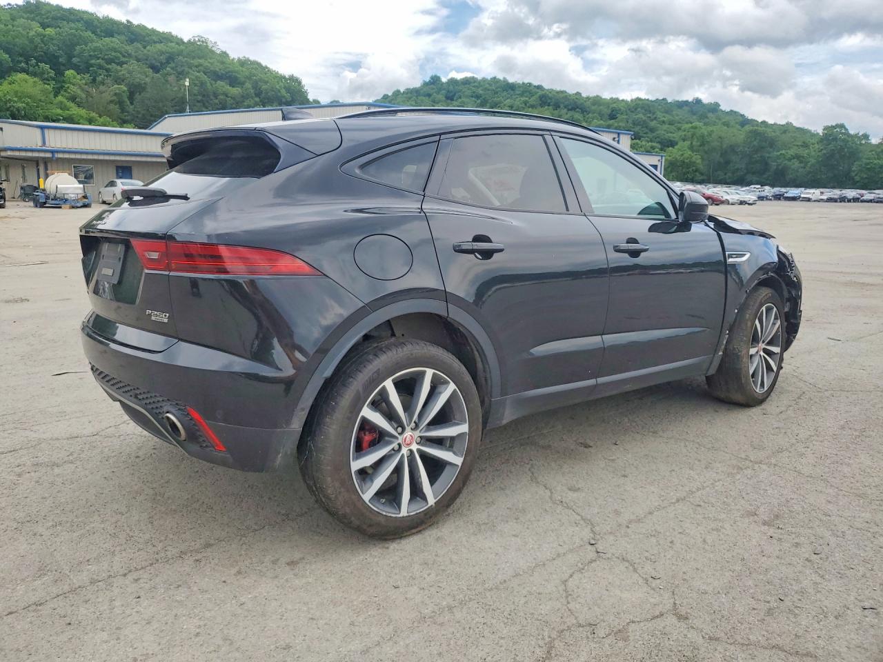 2020 Jaguar E-pace Se Black vin: SADFP2FXXL1Z83651