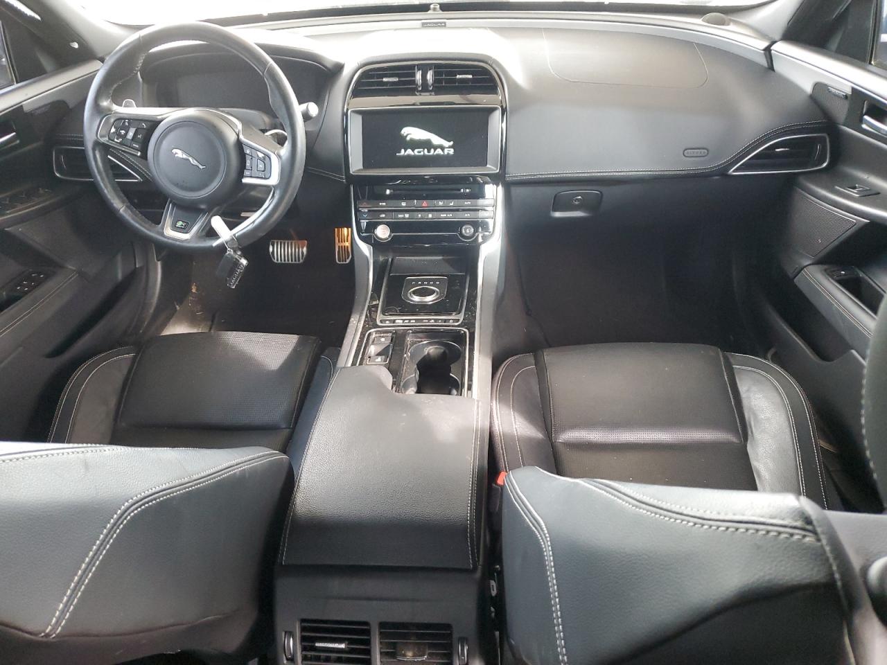 2018 Jaguar Xe R - Sport Black vin: SAJAF4EV8JCP21747