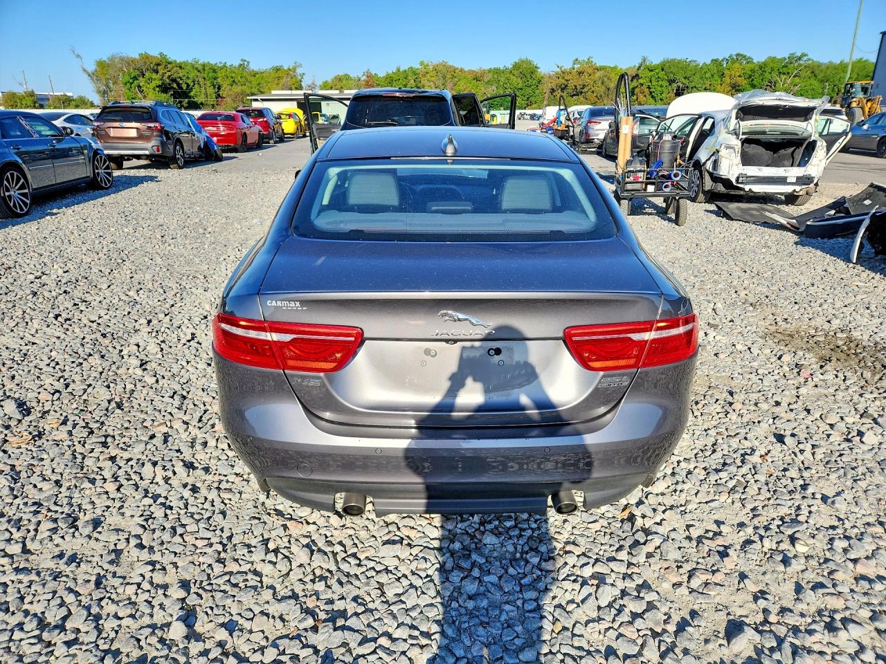 2019 Jaguar Xe Premium Gray vin: SAJAJ4FX9KCP46768