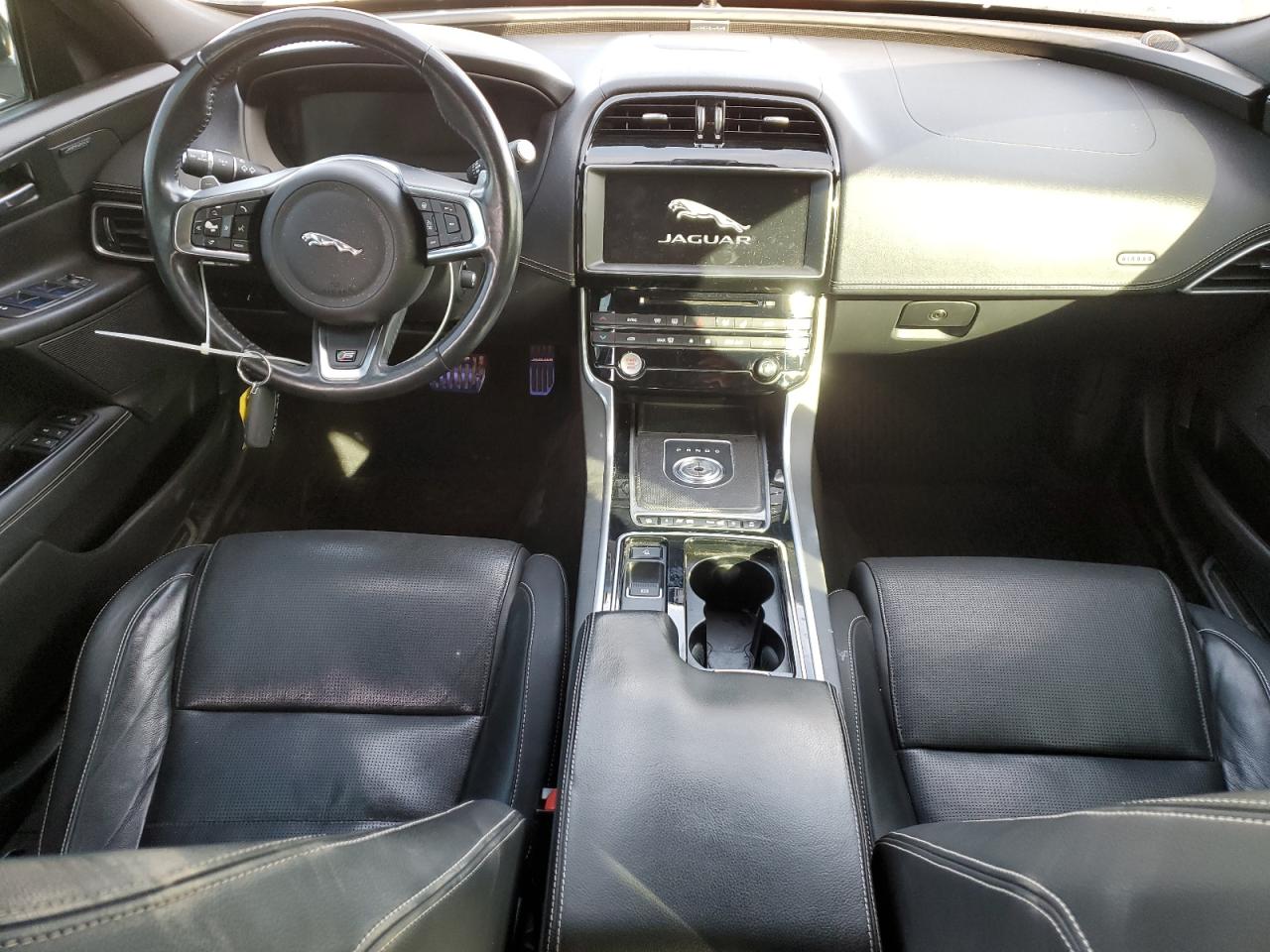 2018 Jaguar Xe S Черный vin: SAJAM4FV2JCP20257
