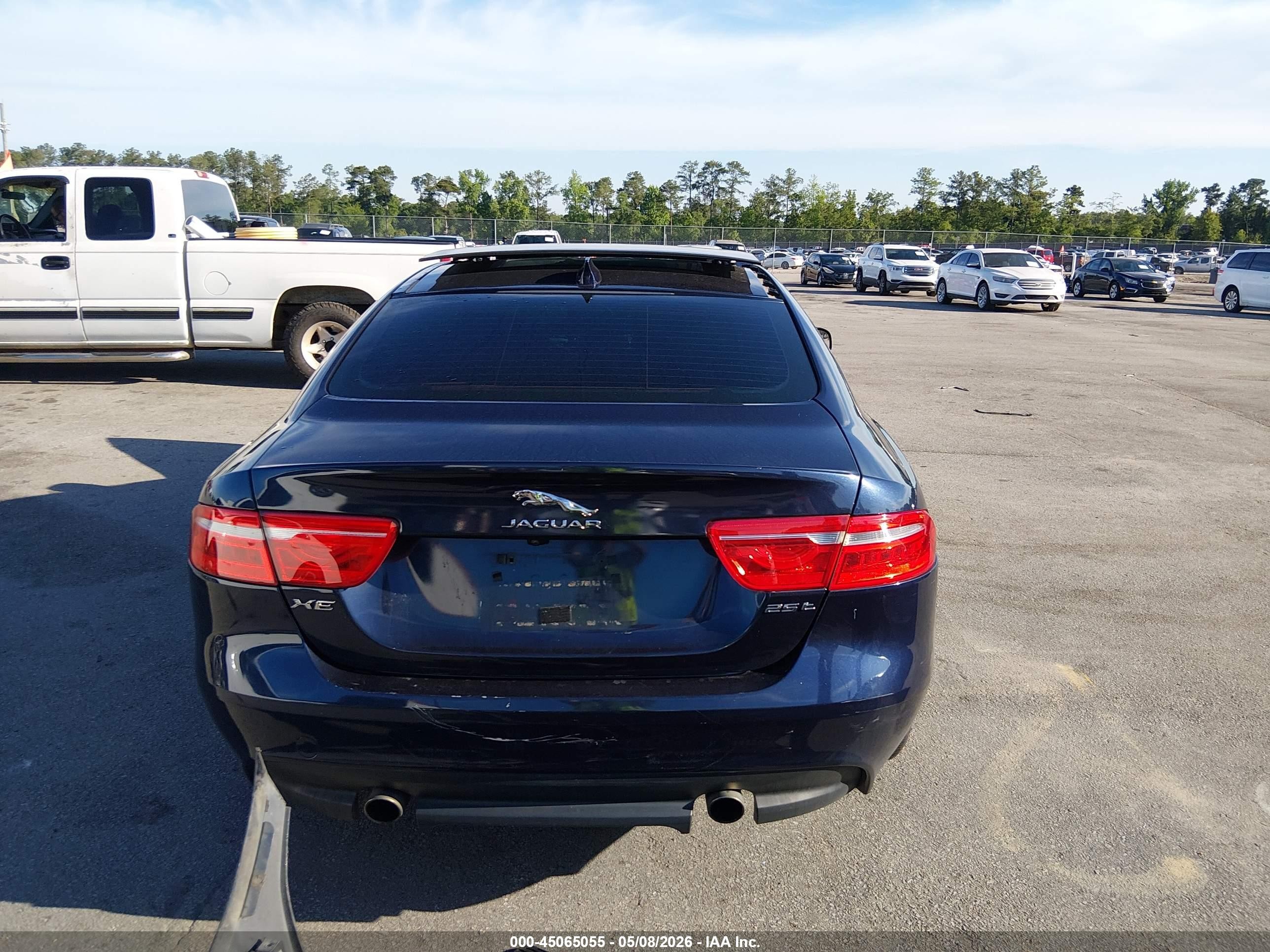 2017 Jaguar Xe 25t Синий vin: SAJAR4BG6HA951287