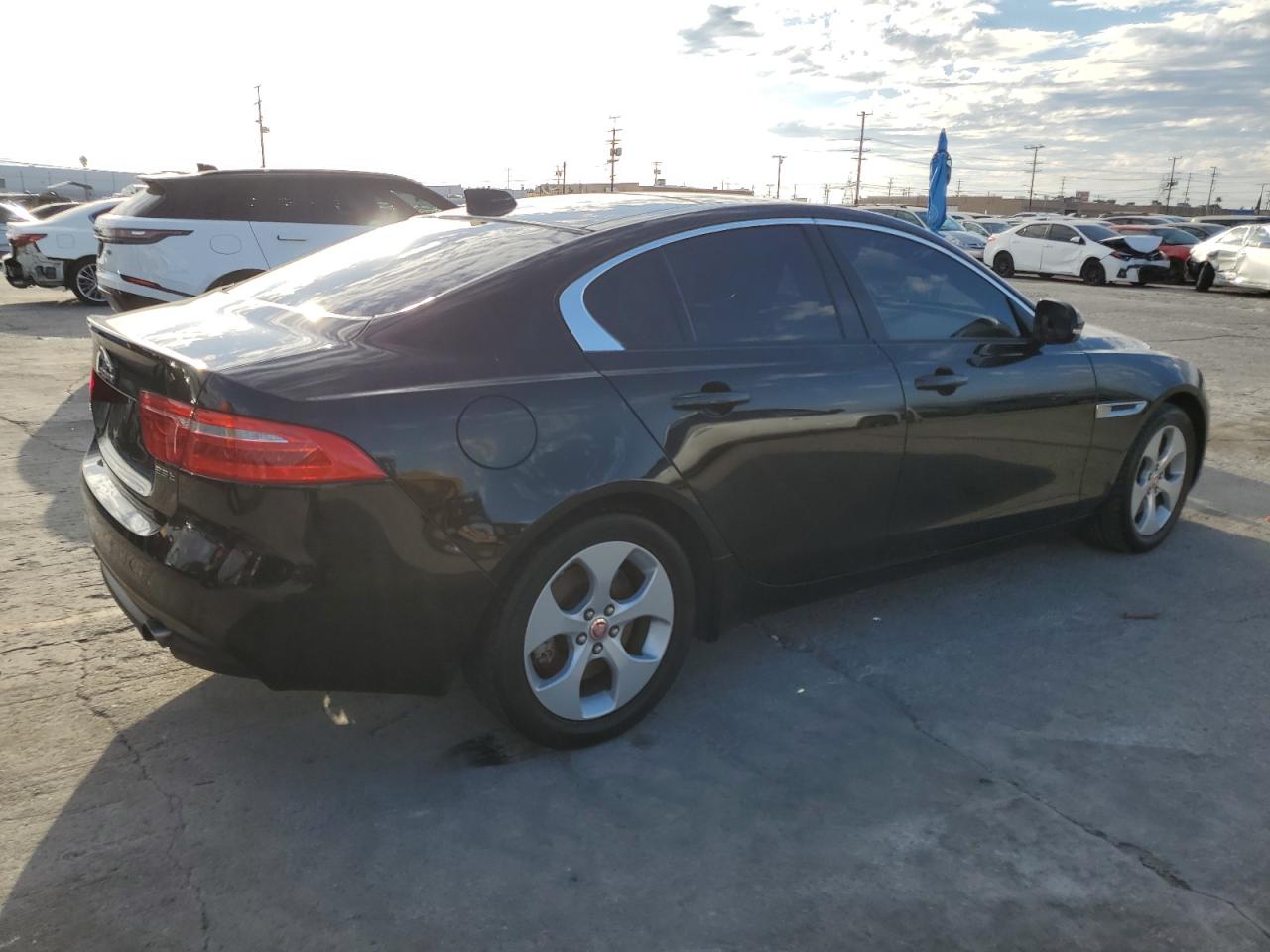 2018 Jaguar Xe Black vin: SAJAR4FX6JCP33788