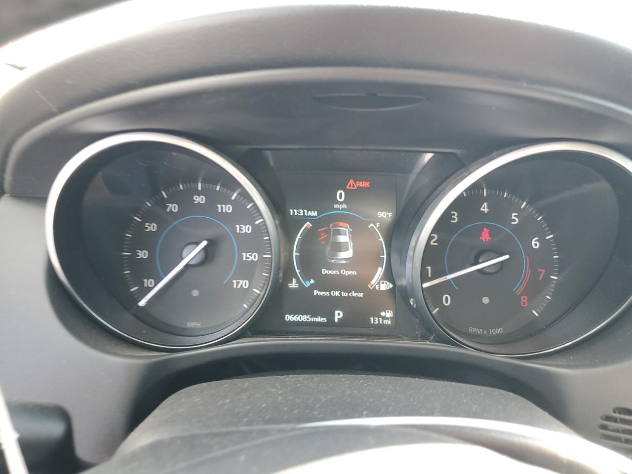 2018 Jaguar Xe White vin: SAJAS4FX5JCP19501