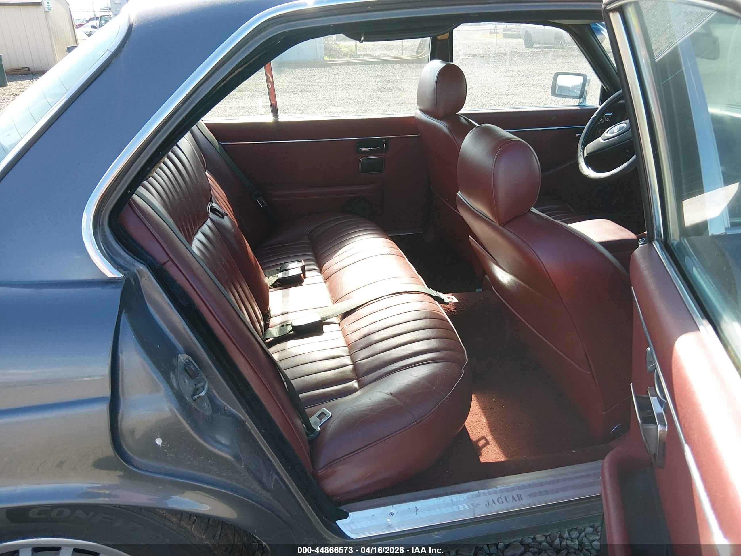 1985 Jaguar Xj6   Gray vin: SAJAV1347FC414251